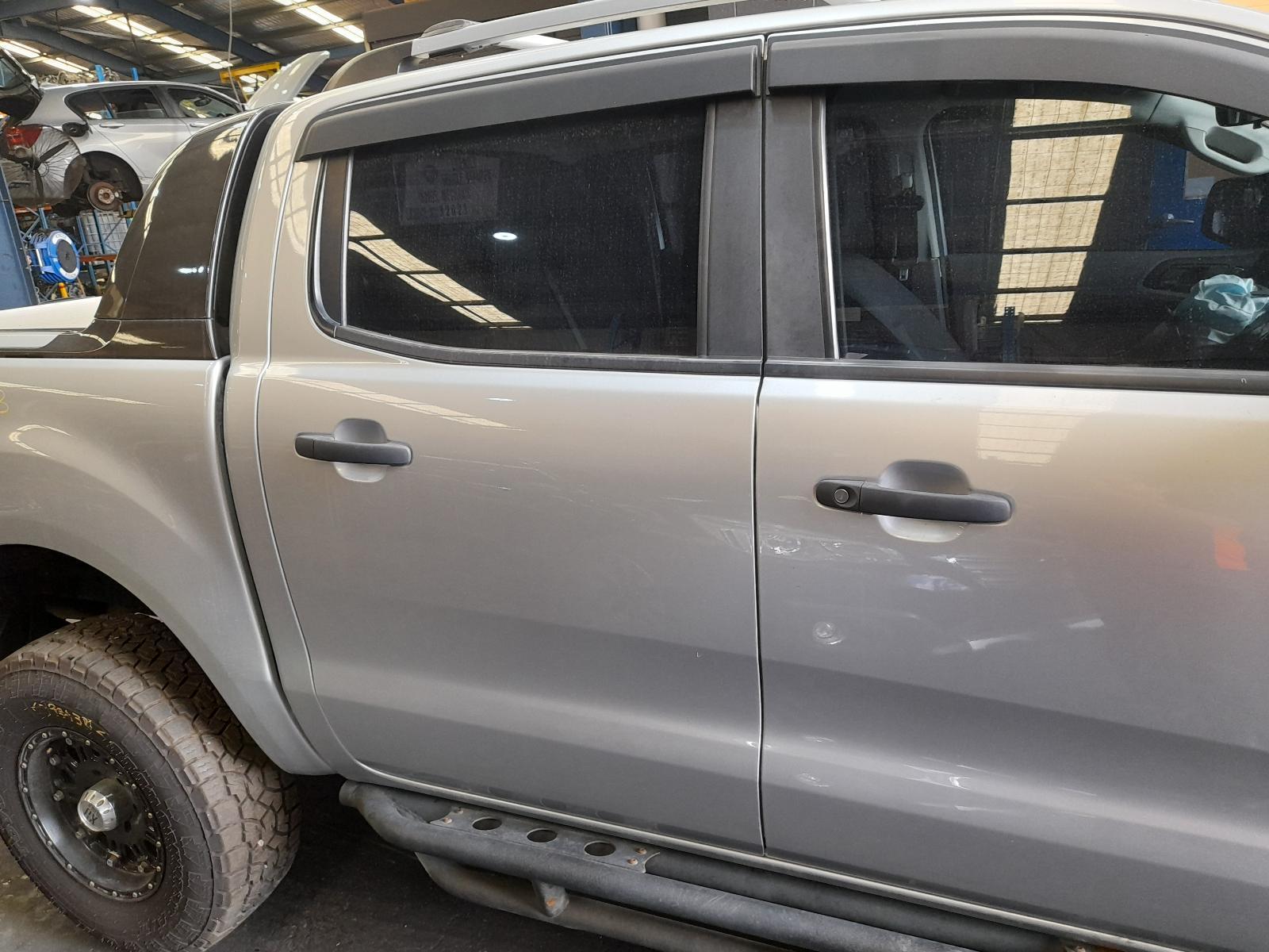 View Auto part Right Rear Wnd Reg/Motor Ford Ranger 2017