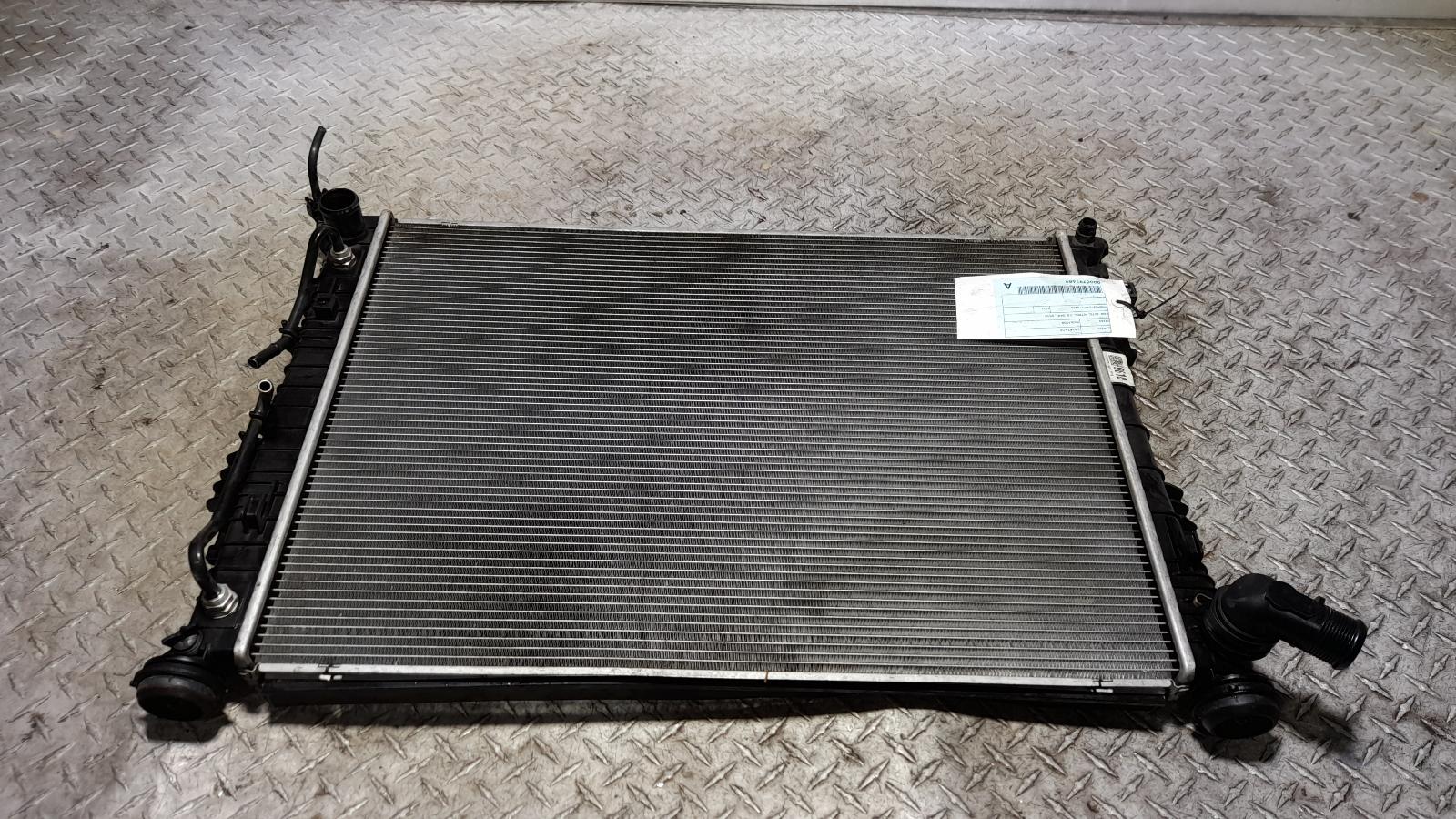 View Auto part Radiator Kia Sportage 2022