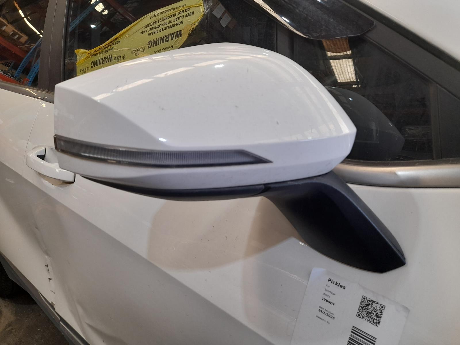 View Auto part Right Door Mirror Kia Sportage 2022