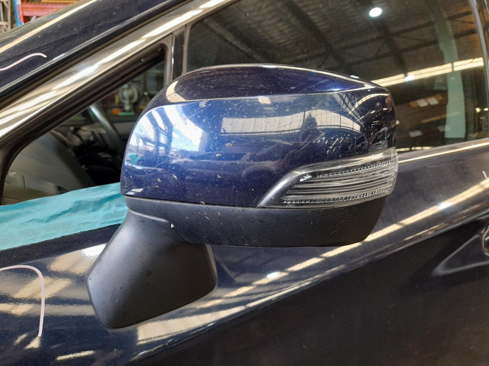View Auto part Left Door Mirror Subaru Outback 2016