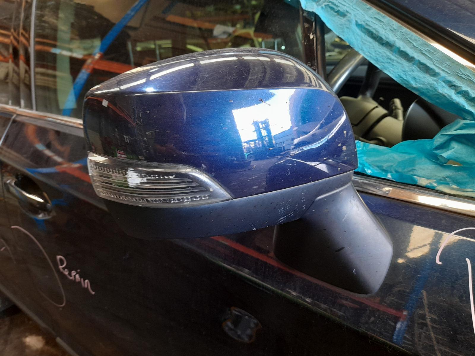 View Auto part Right Door Mirror Subaru Outback 2016