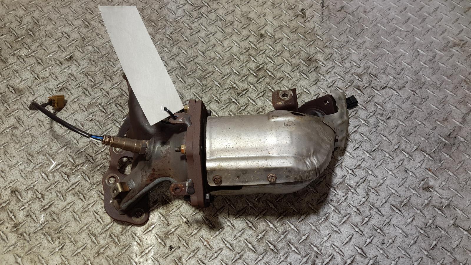 View Auto part Catalytic Converter Nissan Pathfinder 2016