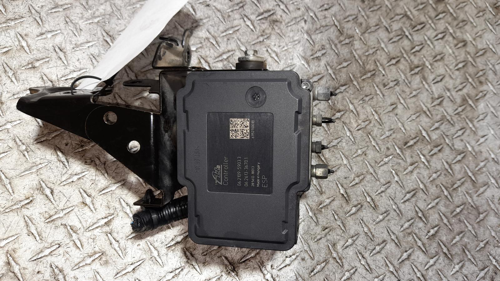 View Auto part Abs Pump/Modulator Nissan Murano 2011