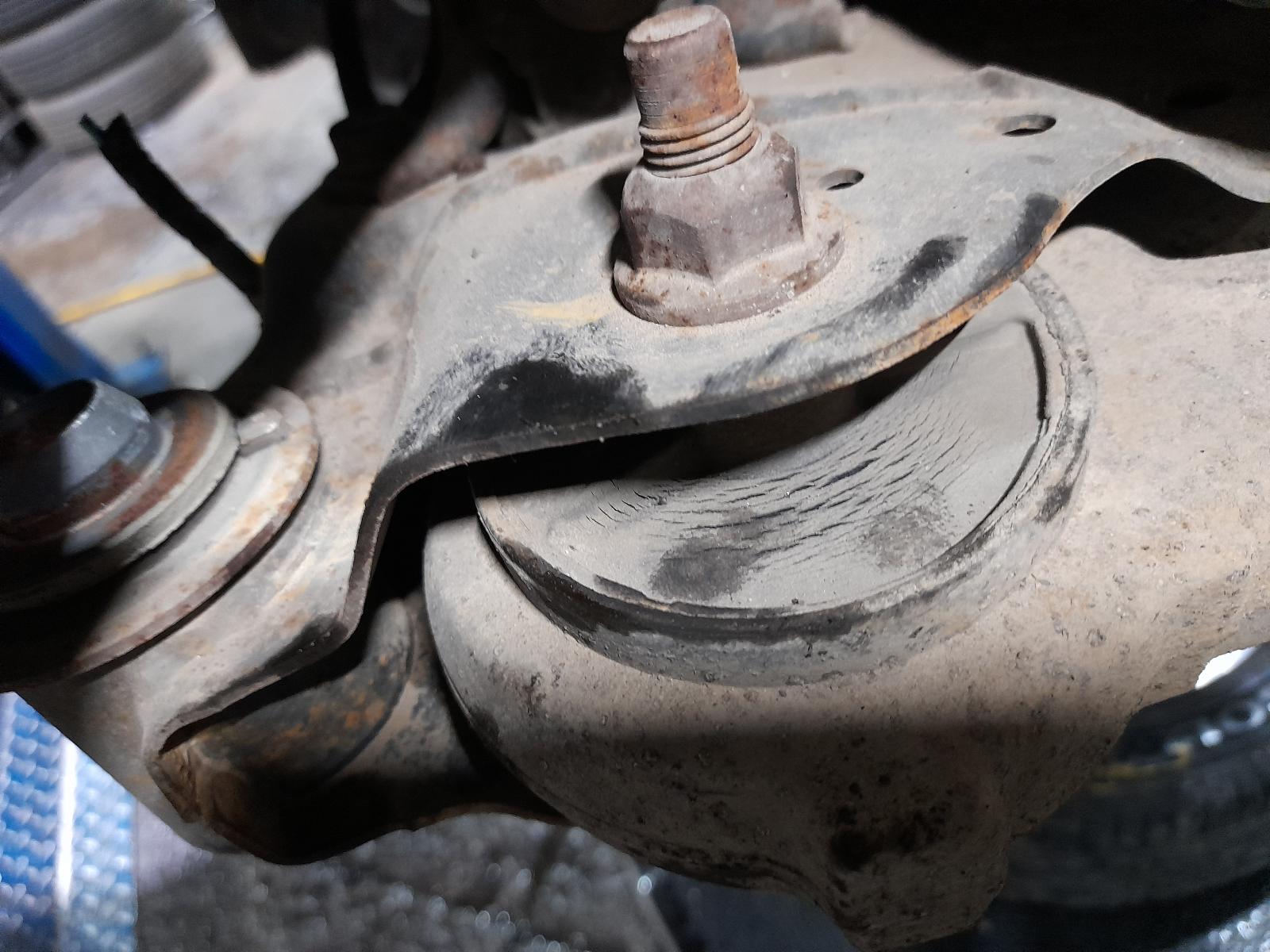 View Auto part Right Front Lower Control Arm Nissan Murano 2011