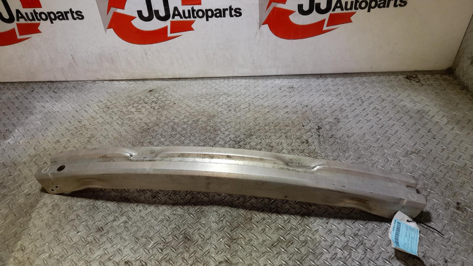 View Auto part R/Bar Bracket/Reinfo Audi Q5 2012