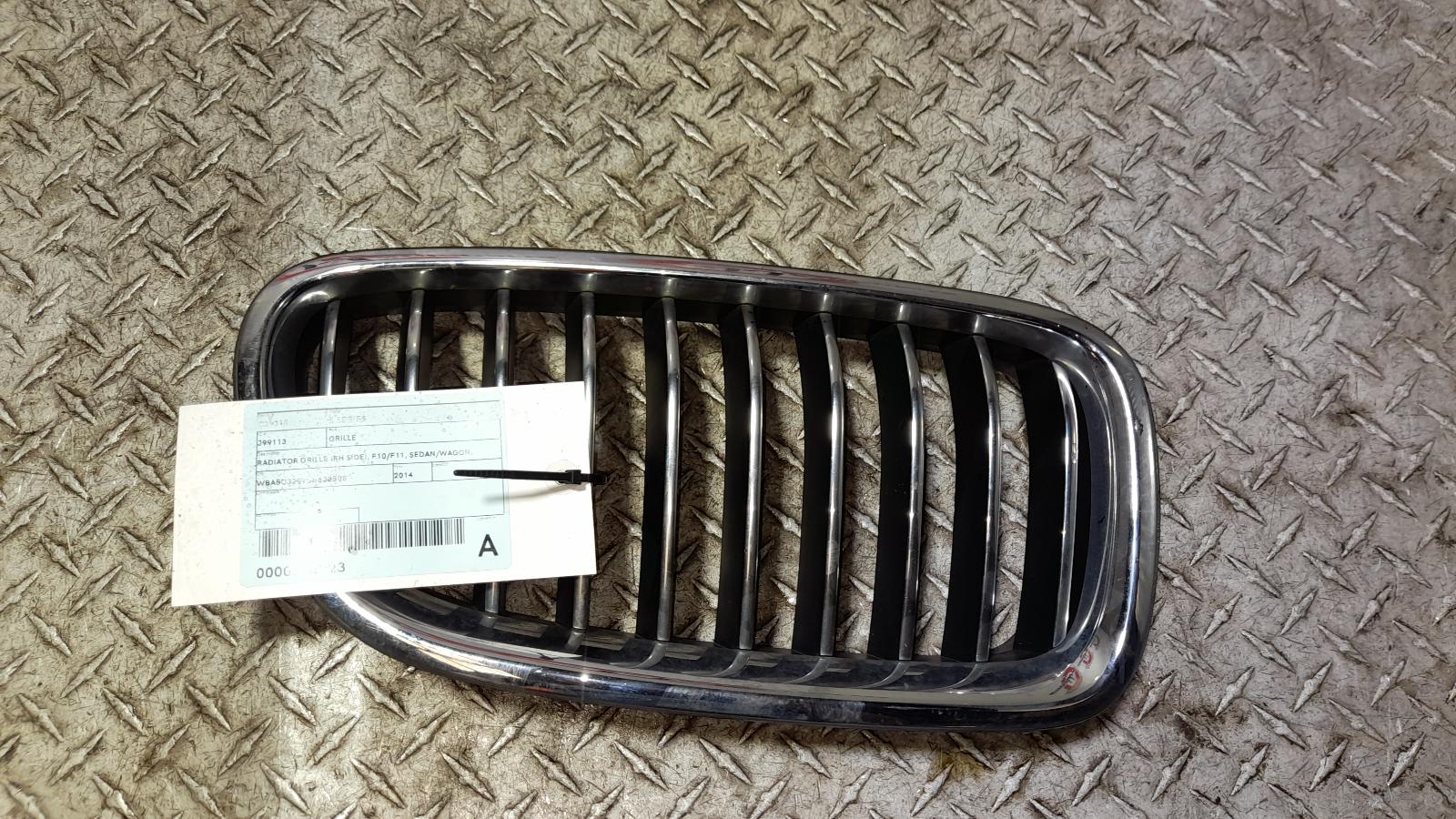 View Auto part Grille Bmw 5 Series 2014