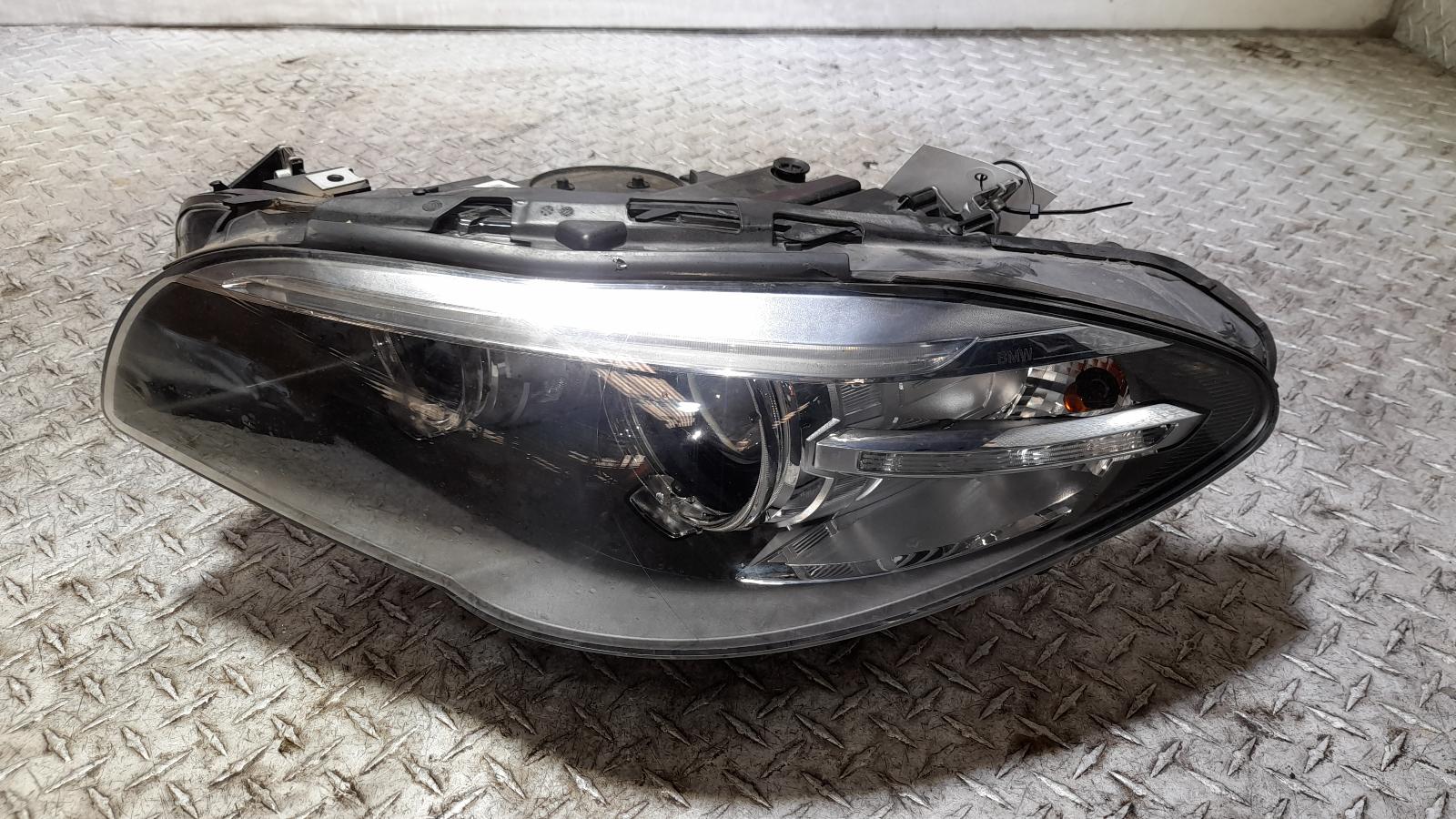 View Auto part Left Headlamp Bmw 5 Series 2014