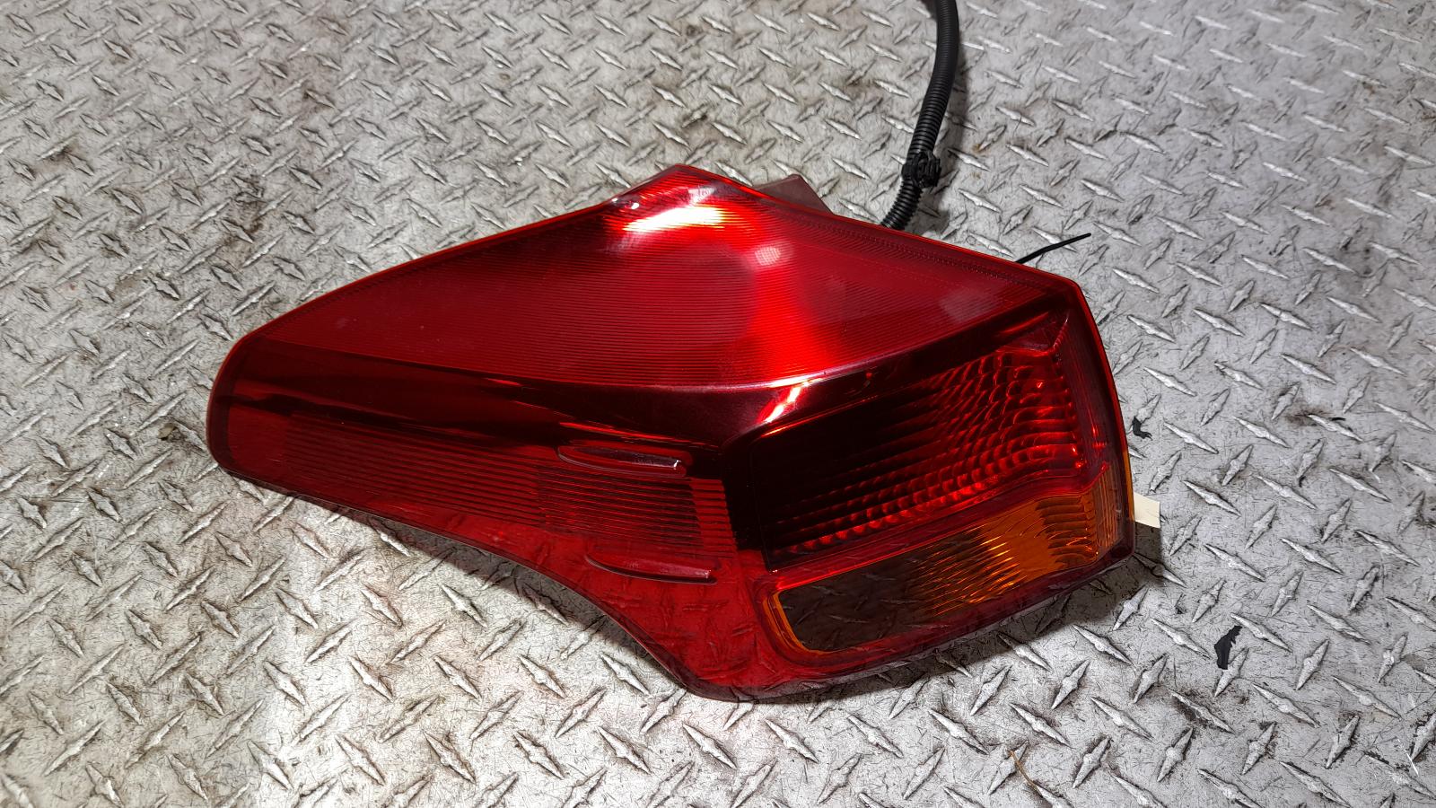 View Auto part Left Taillight Toyota Rav4 2015