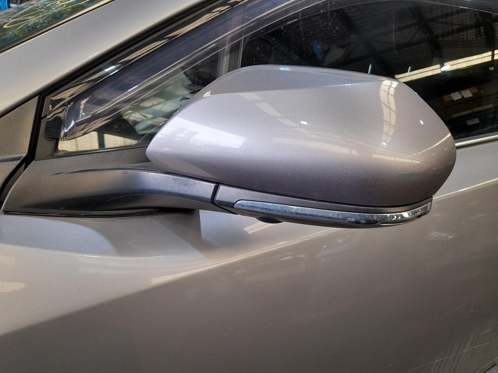View Auto part Left Door Mirror Toyota C-hr 2020