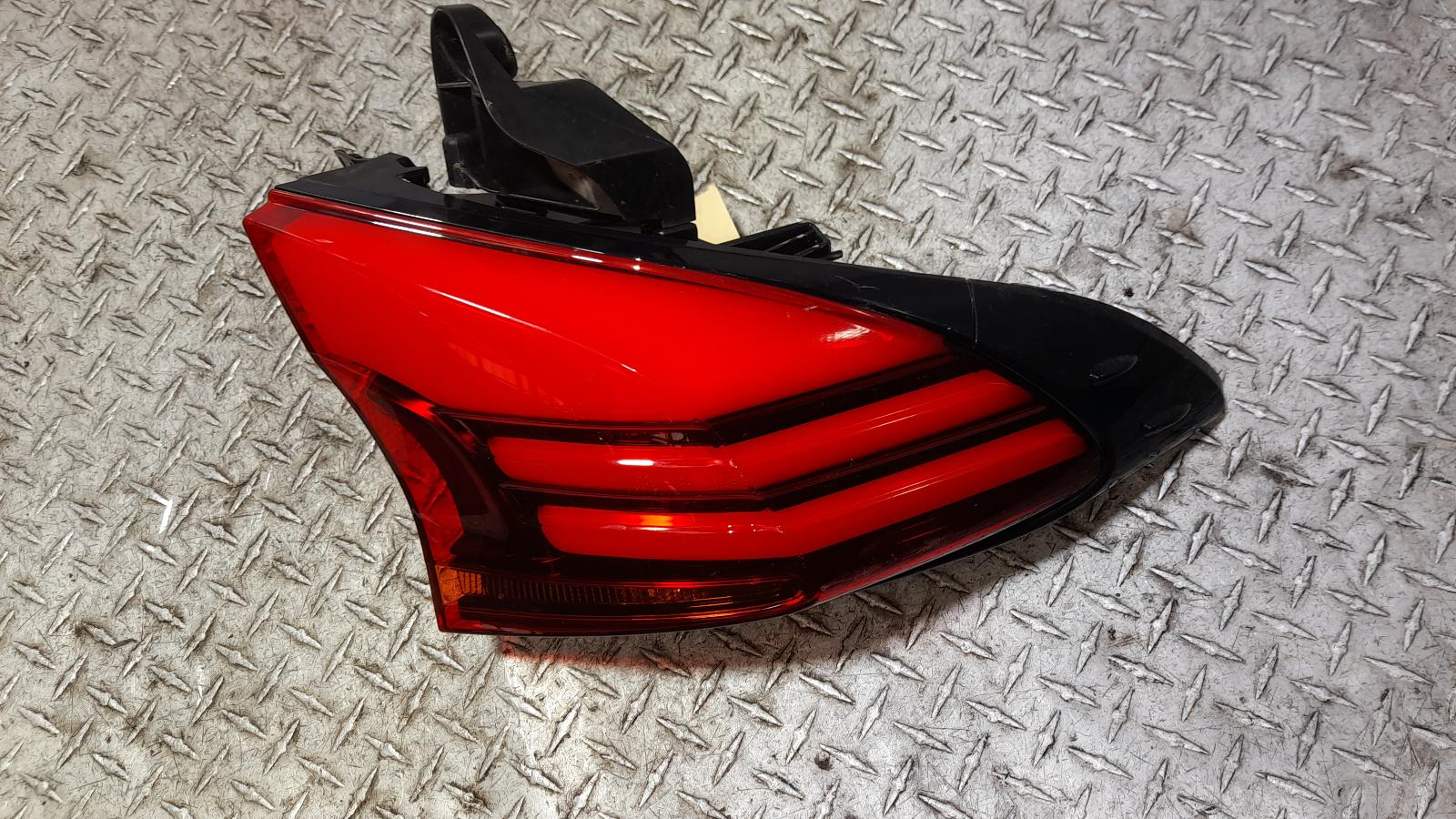 View Auto part Left Taillight Toyota C-hr 2020