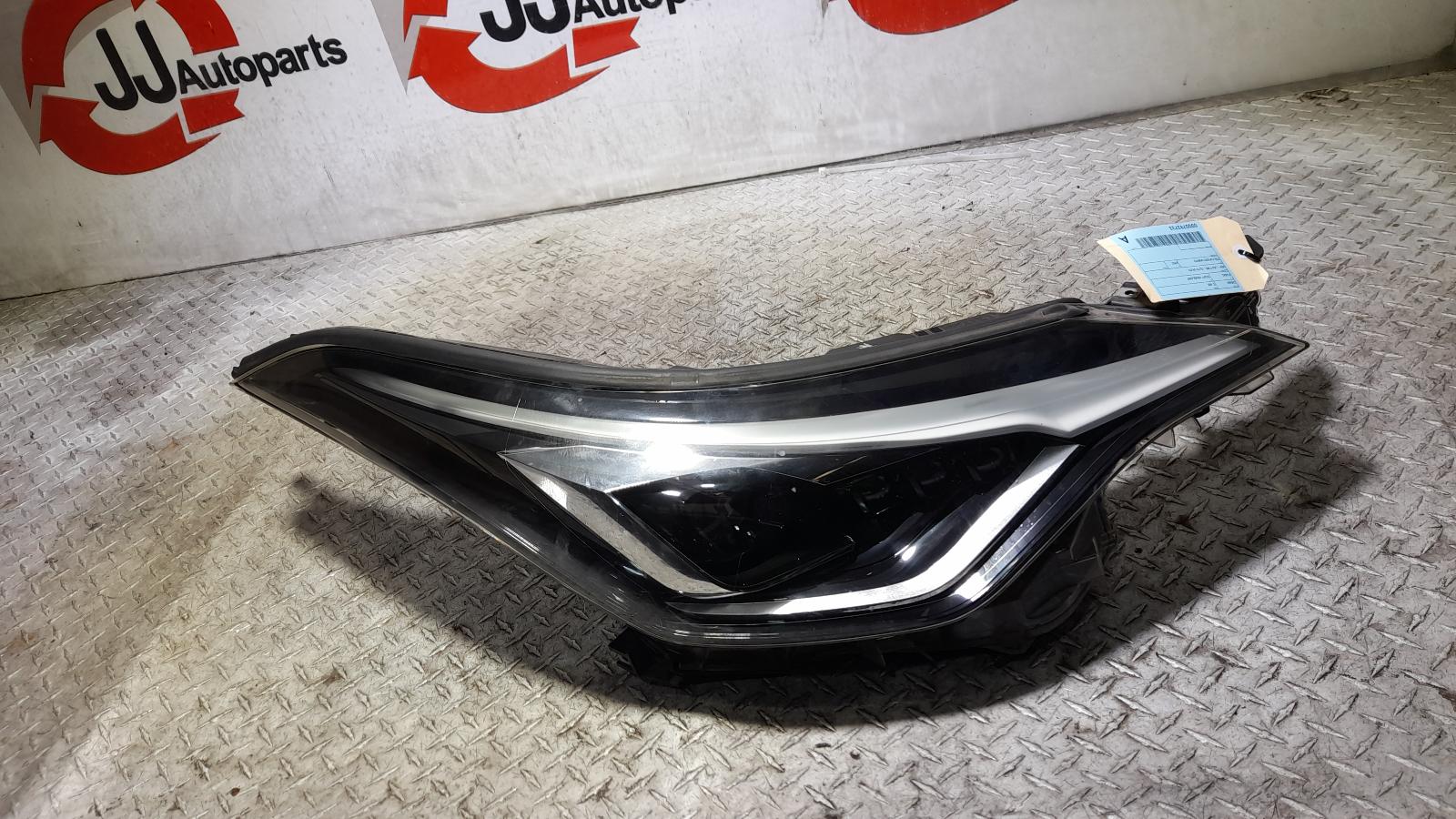 View Auto part Right Headlamp Toyota C-hr 2020