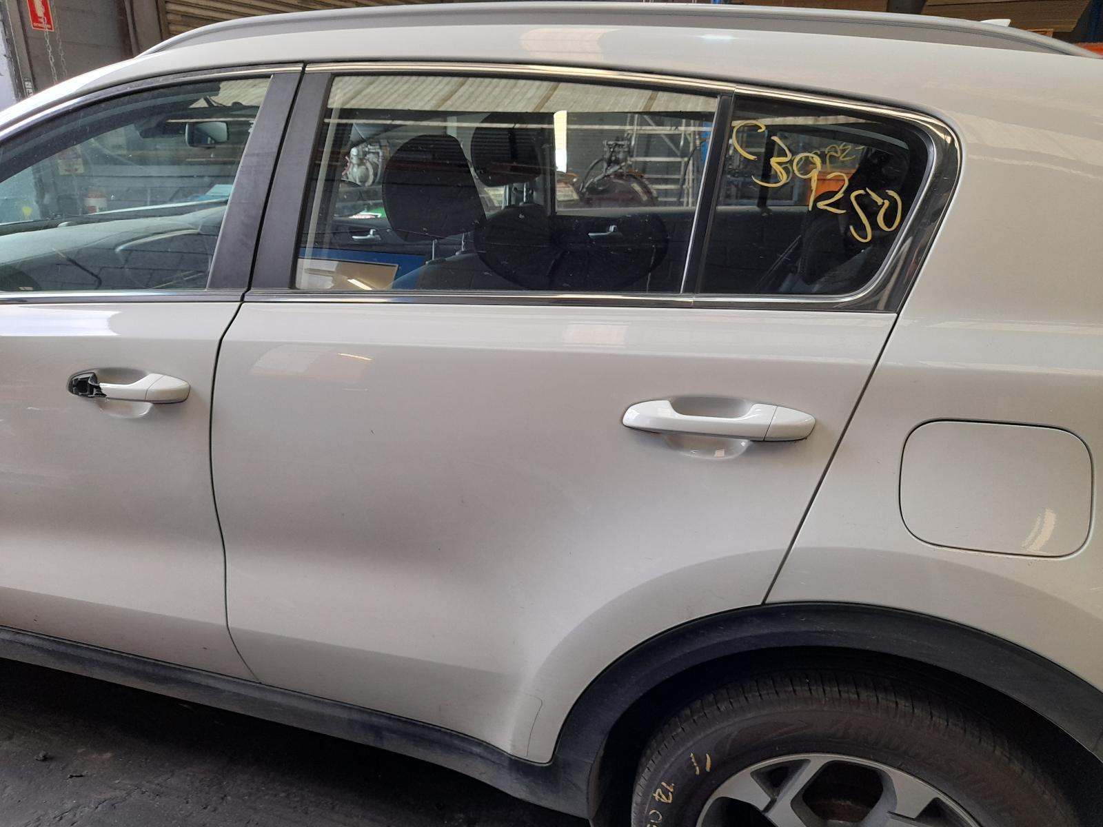 View Auto part Left Rear Door/Sliding Kia Sportage 2018