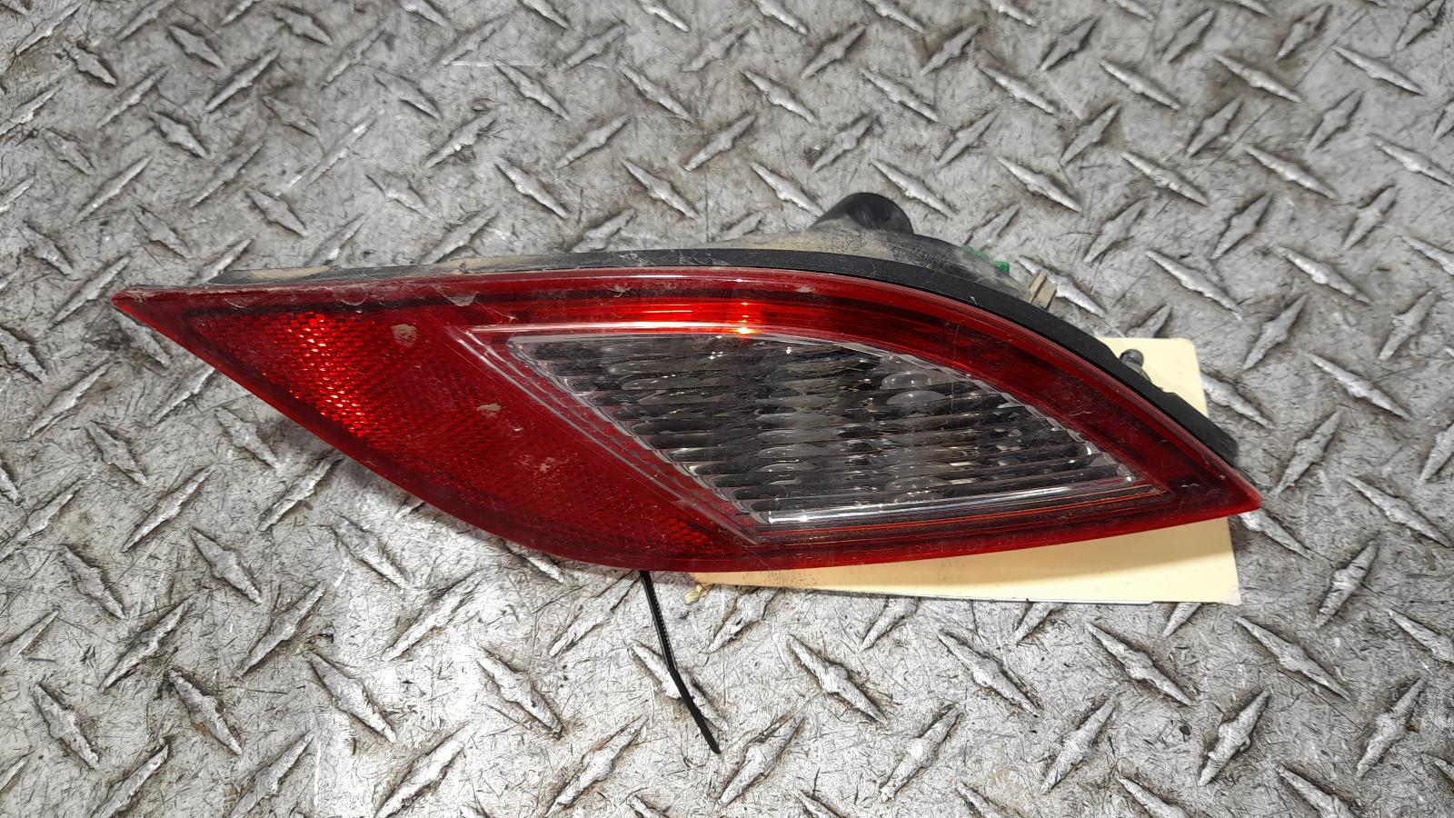 View Auto part Right Taillight Isuzu Mu-x 2018