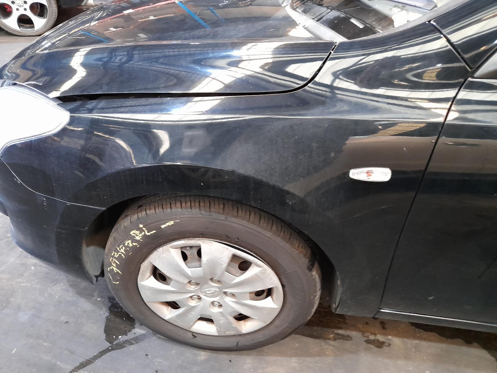 View Auto part Left Guard Hyundai I30 2011