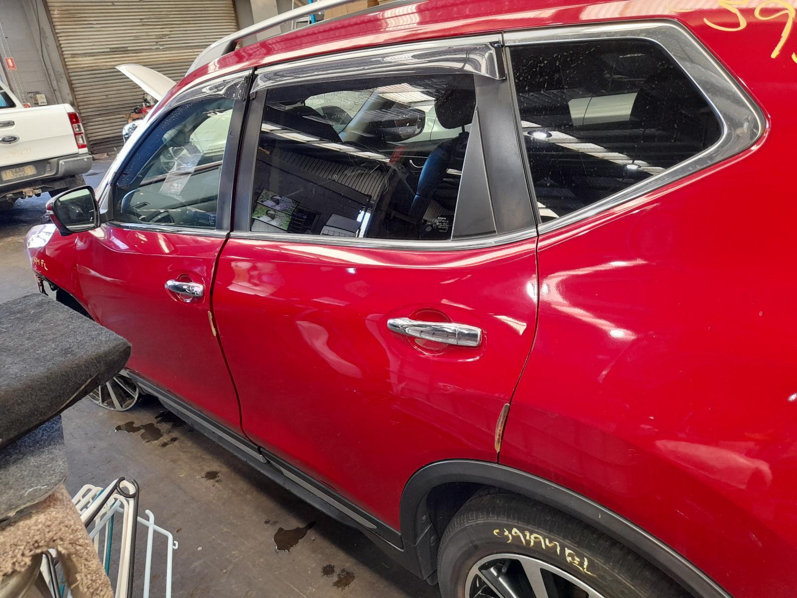 View Auto part Left Rear Door Window Nissan Xtrail 2020