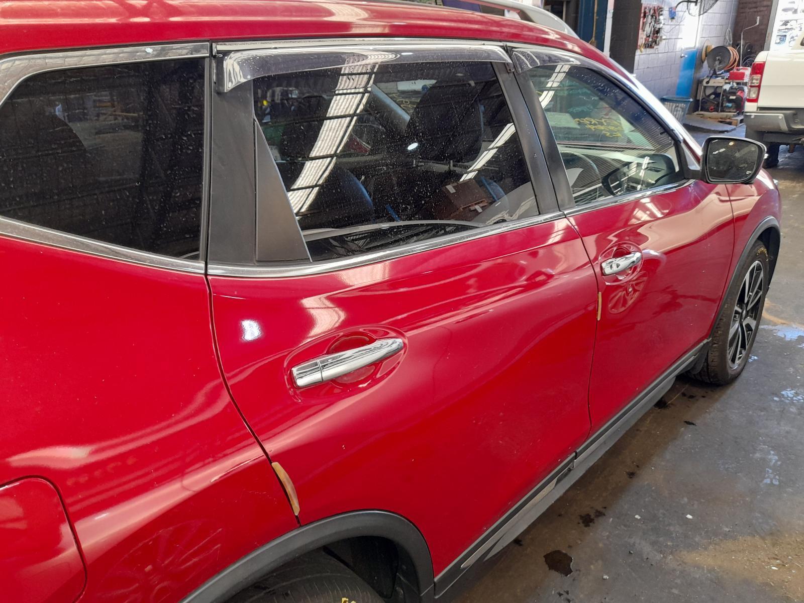 View Auto part Right Rear Door Window Nissan Xtrail 2020