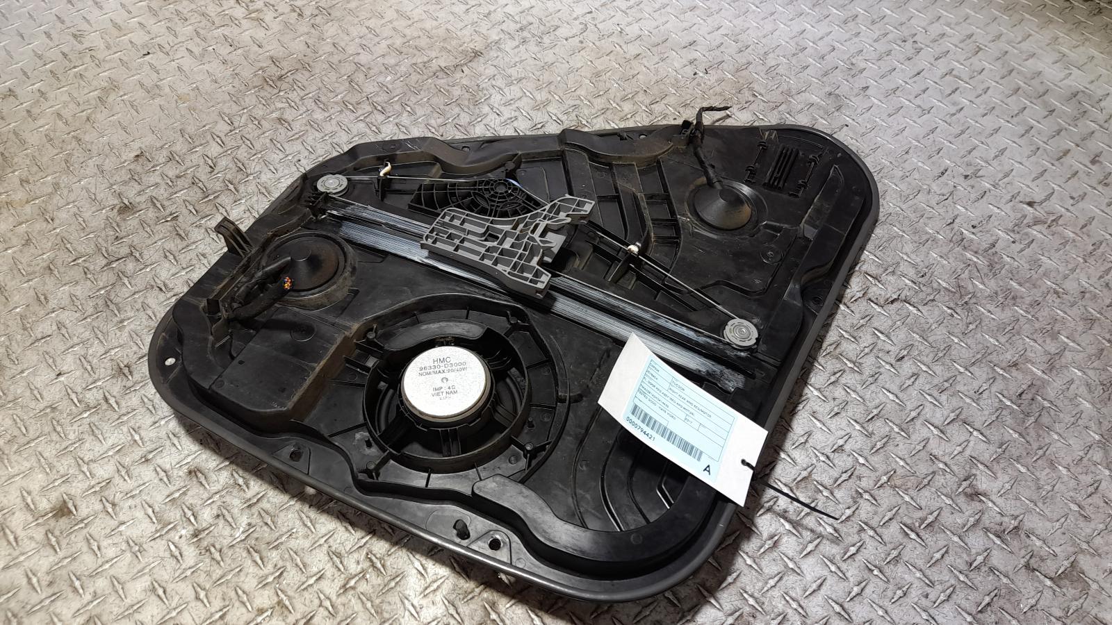 View Auto part Right Rear Wnd Reg/Motor Hyundai Tucson 2017