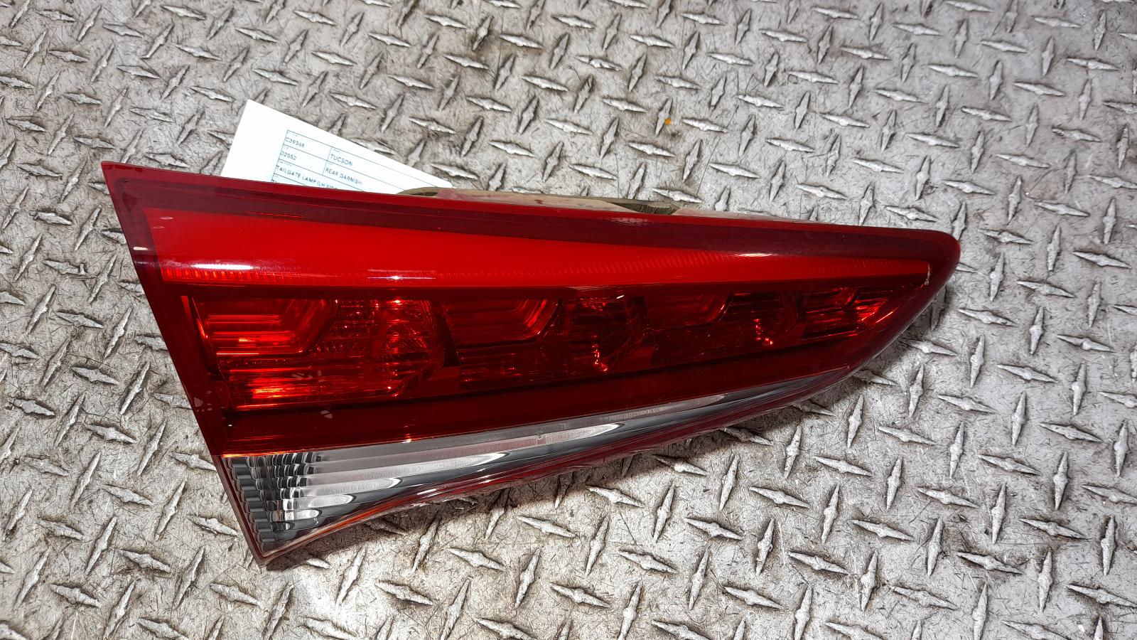 View Auto part Rear Garnish Hyundai Tucson 2017
