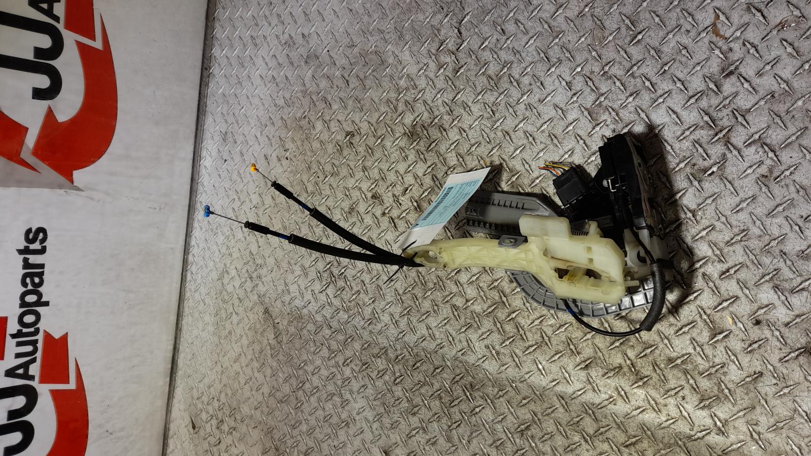 View Auto part Door/Boot/Gate Lock Hyundai Tucson 2017