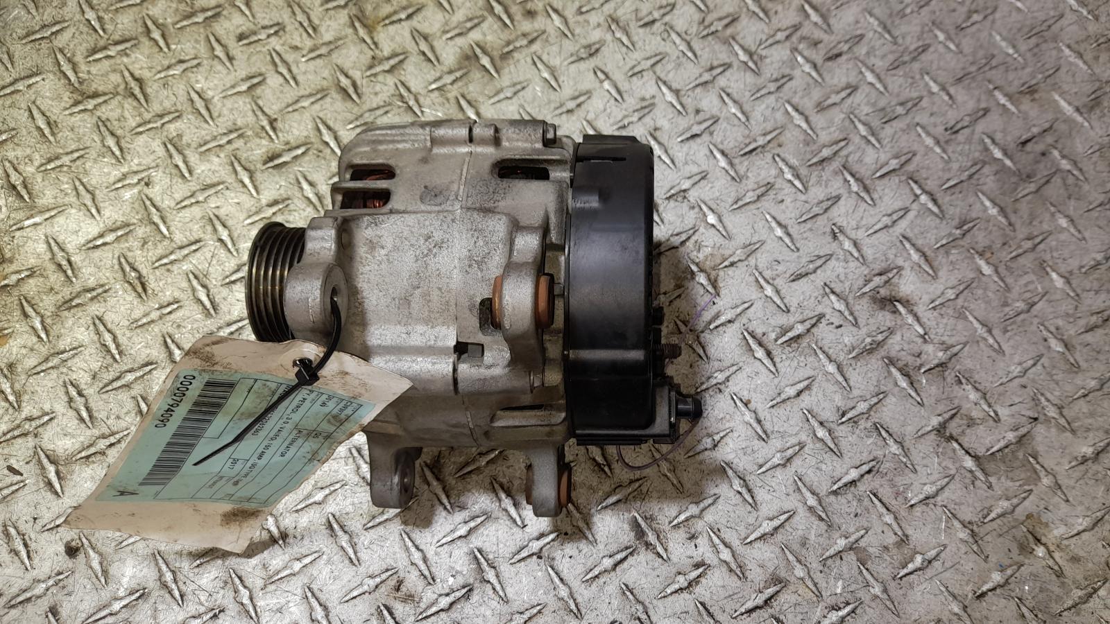 View Auto part Alternator Audi Q5 2017