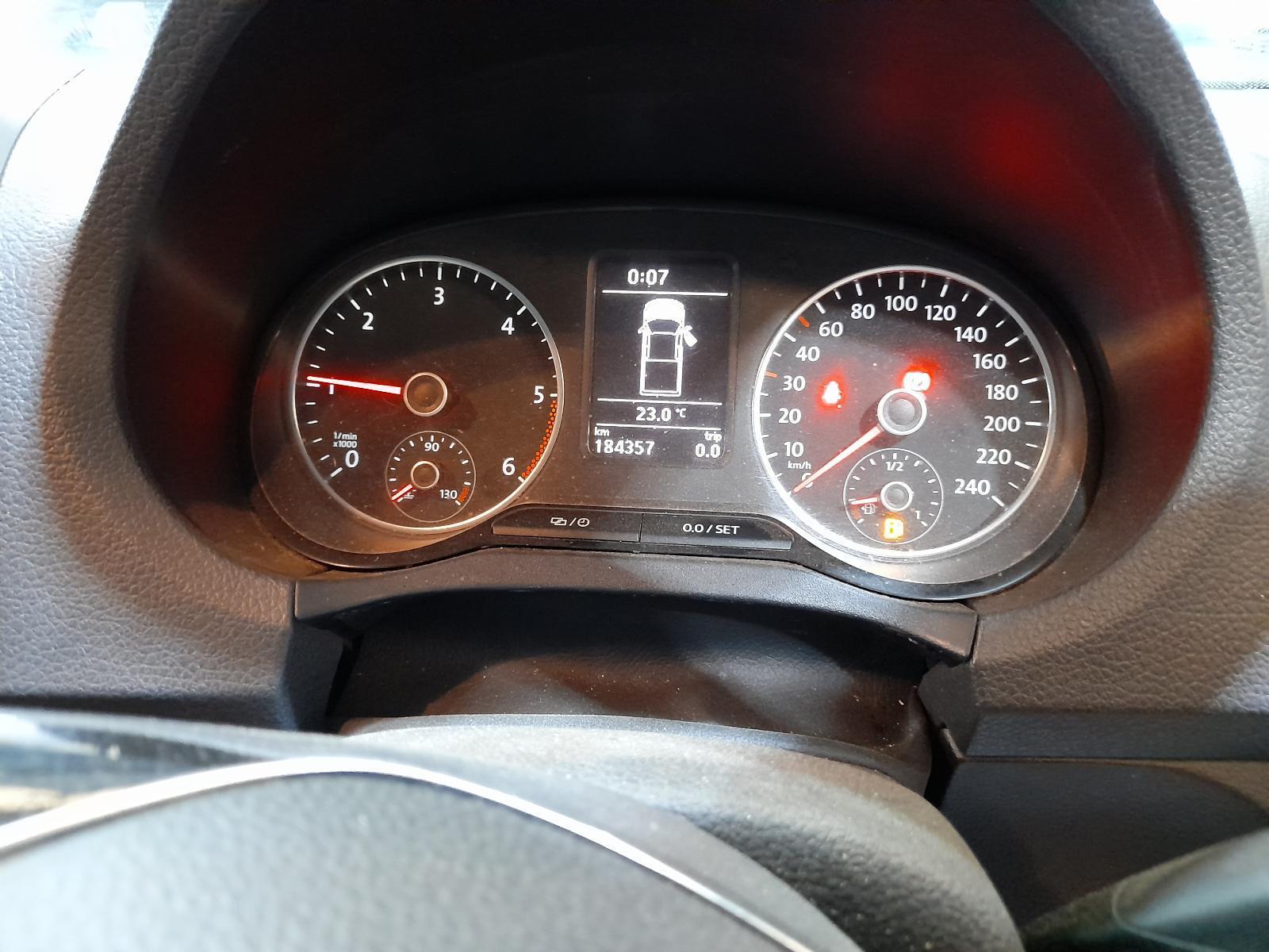 View Auto part Instrument Cluster Volkswagen Amarok 2015