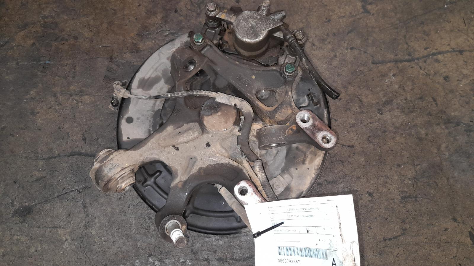 View Auto part Left Rear Hub Assembly Kia Carnival/grand Carnival 2012