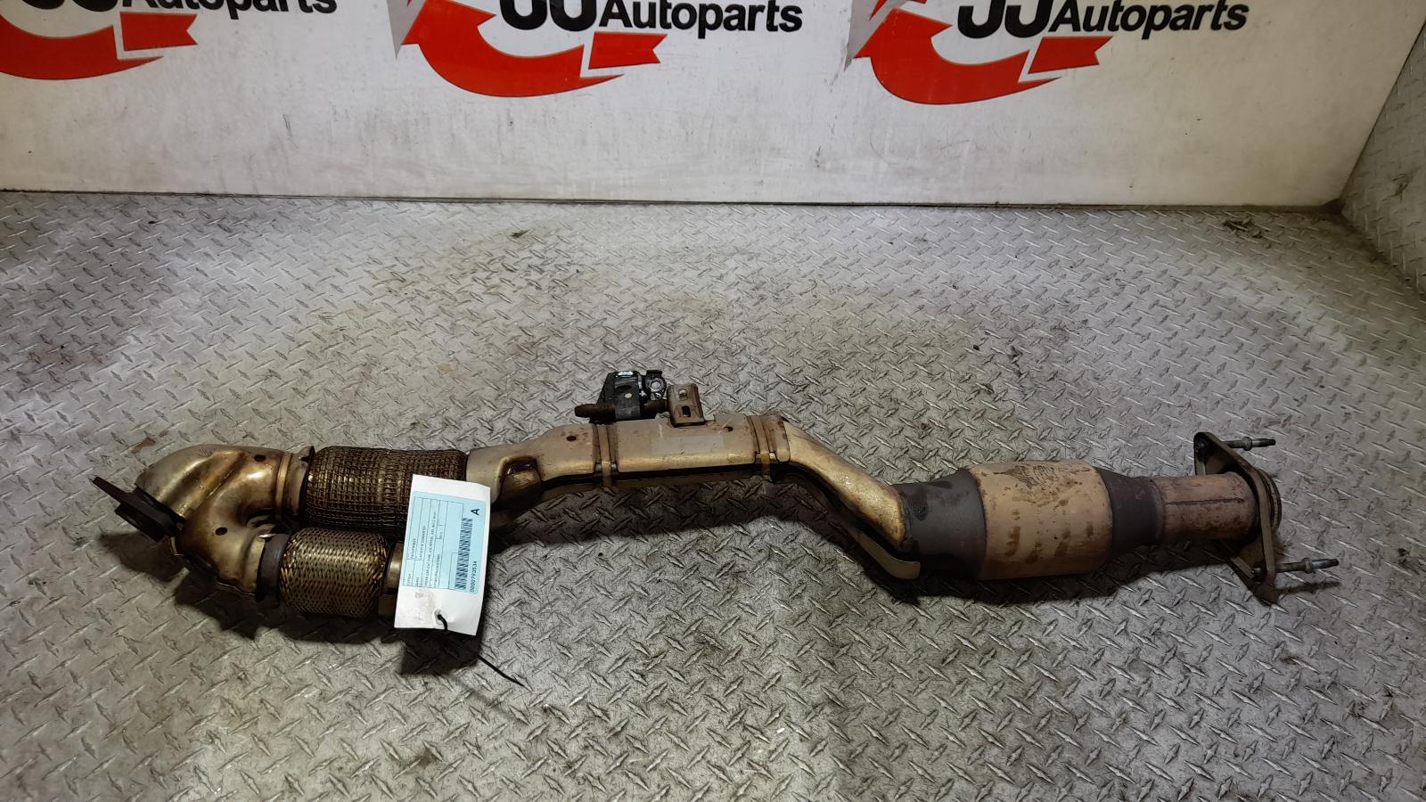 View Auto part Catalytic Converter Nissan Pathfinder 2016