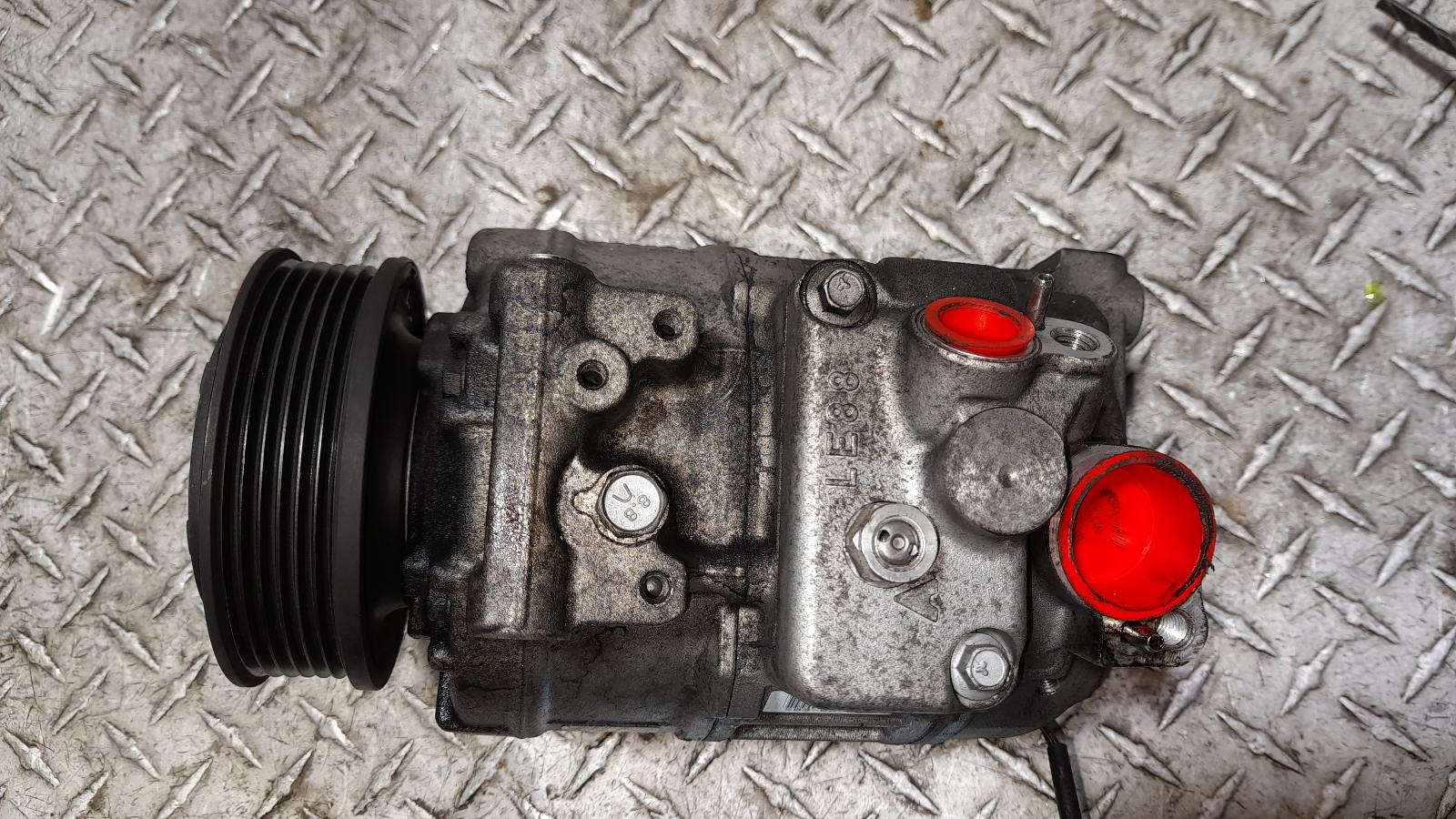 View Auto part A/C Compressor Volkswagen Transporter 2012