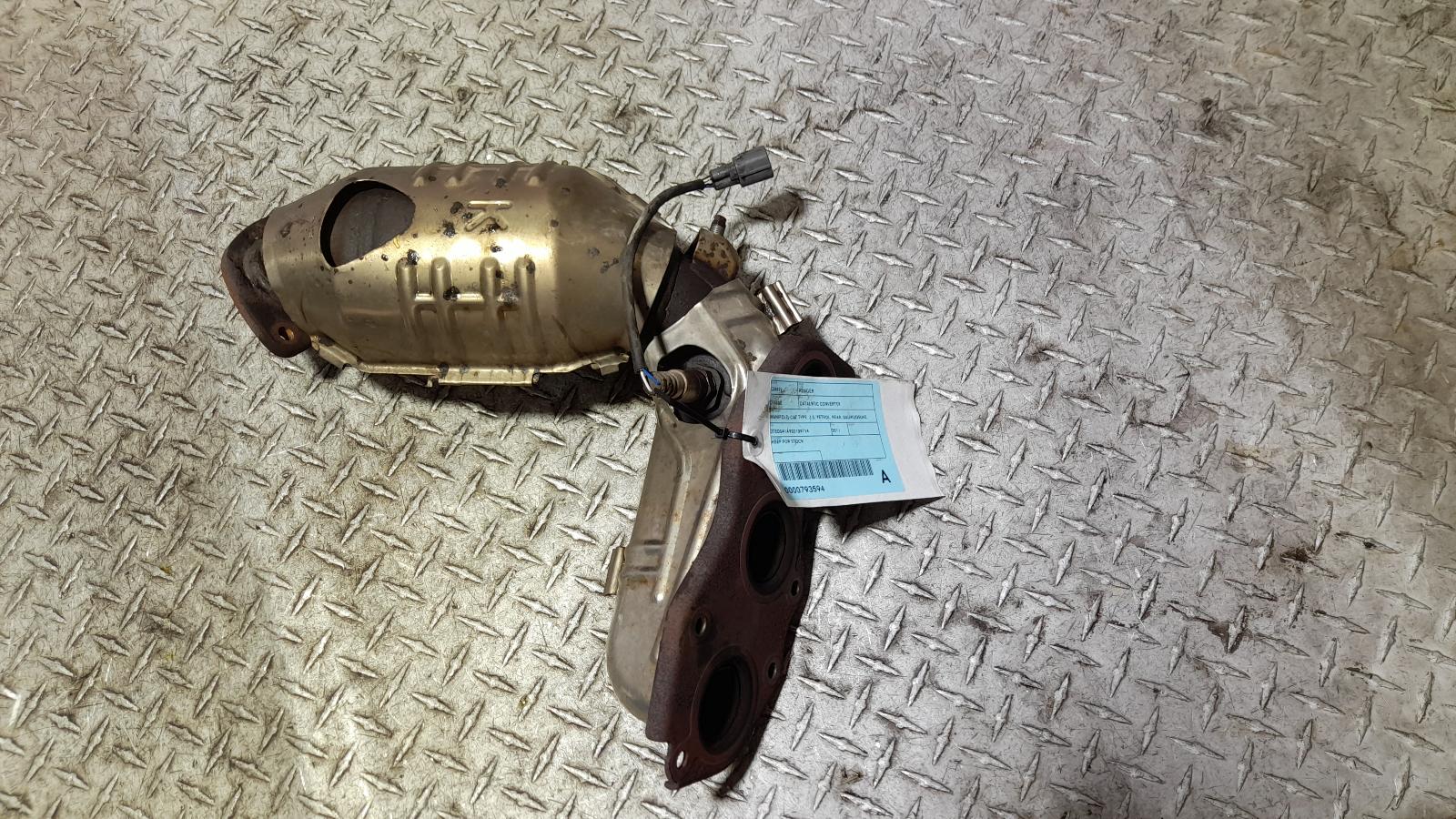 View Auto part Catalytic Converter Toyota Kluger 2011