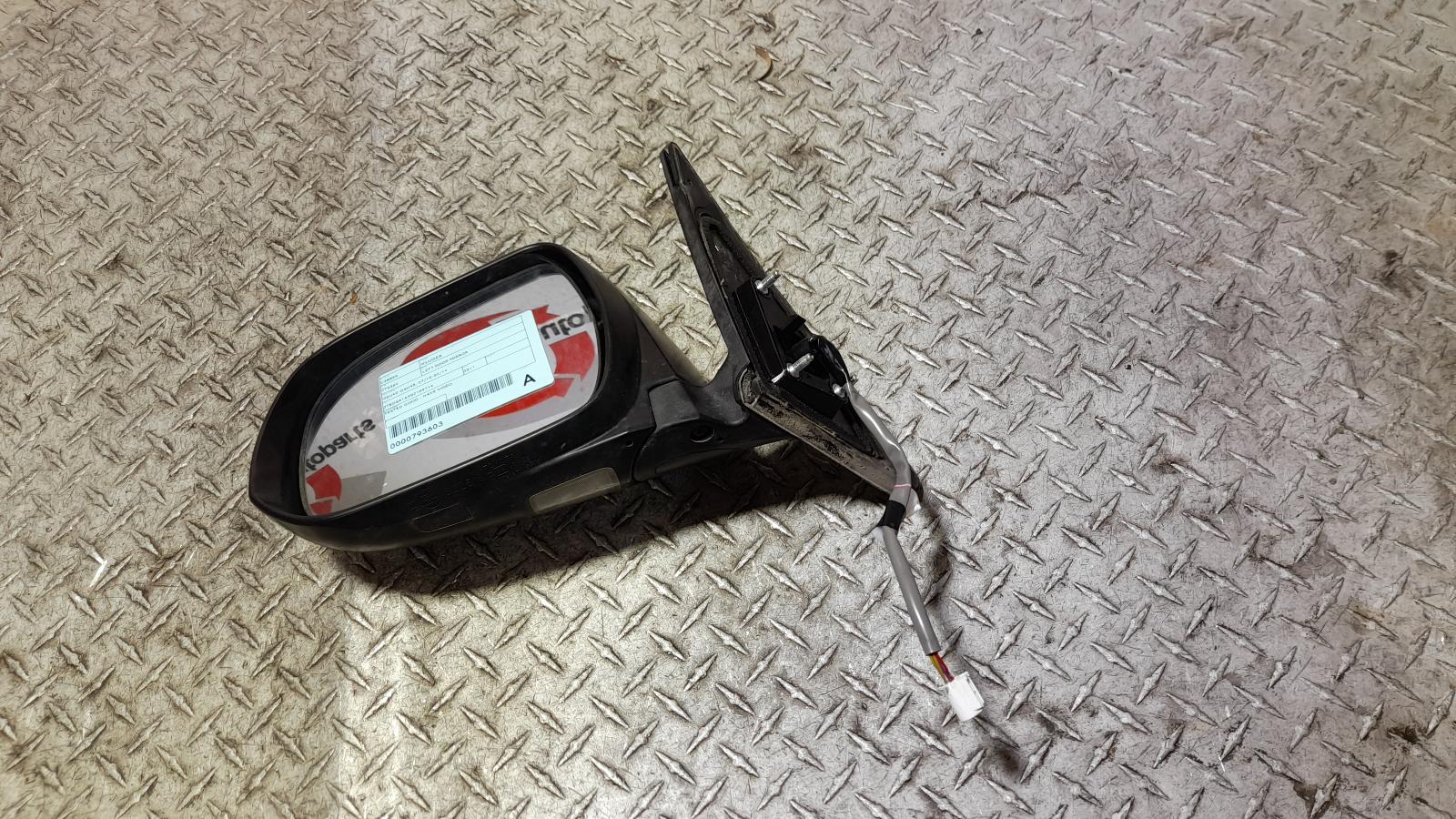 View Auto part Left Door Mirror Toyota Kluger 2011