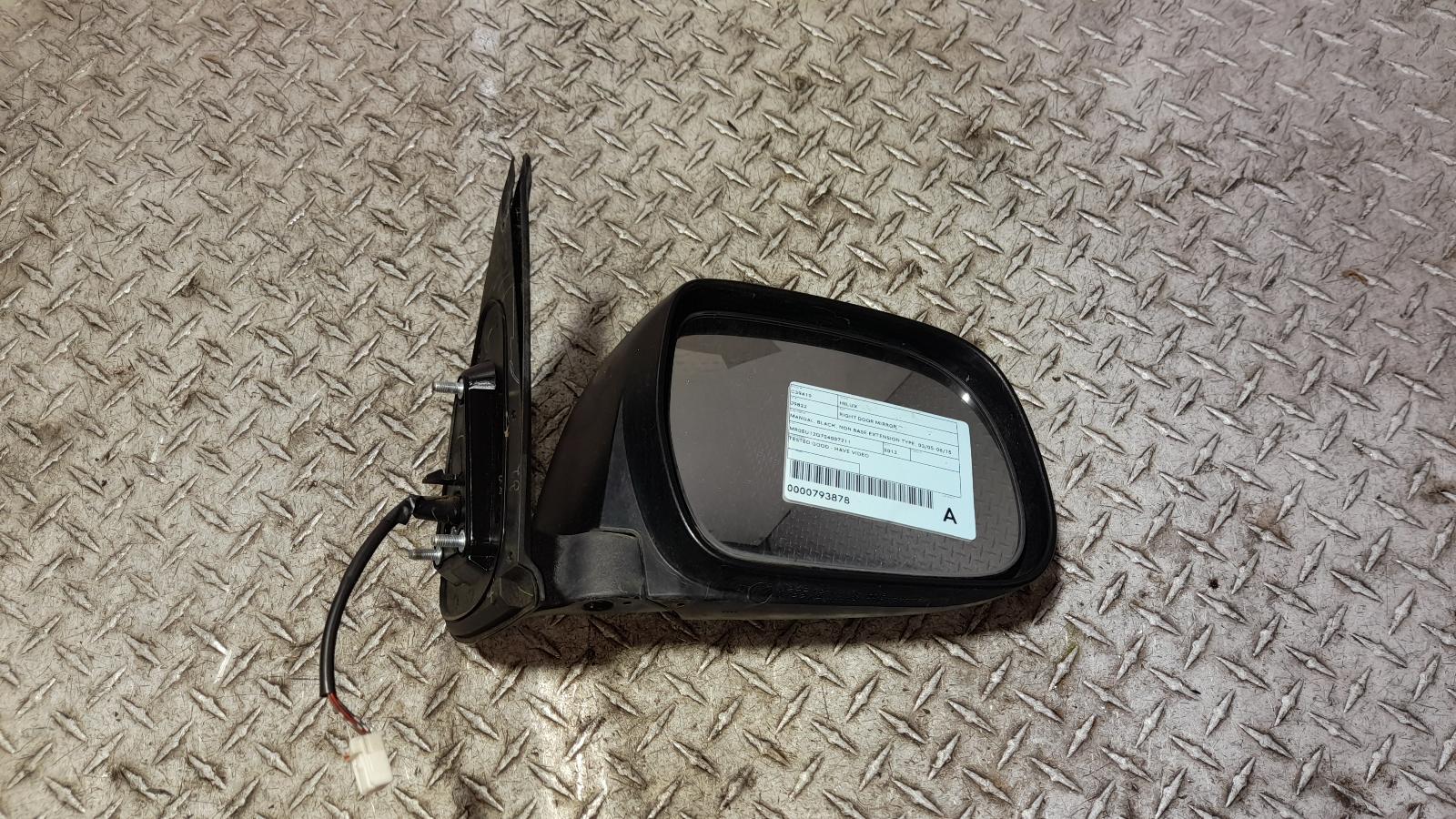 View Auto part Right Door Mirror Toyota Hilux 2013