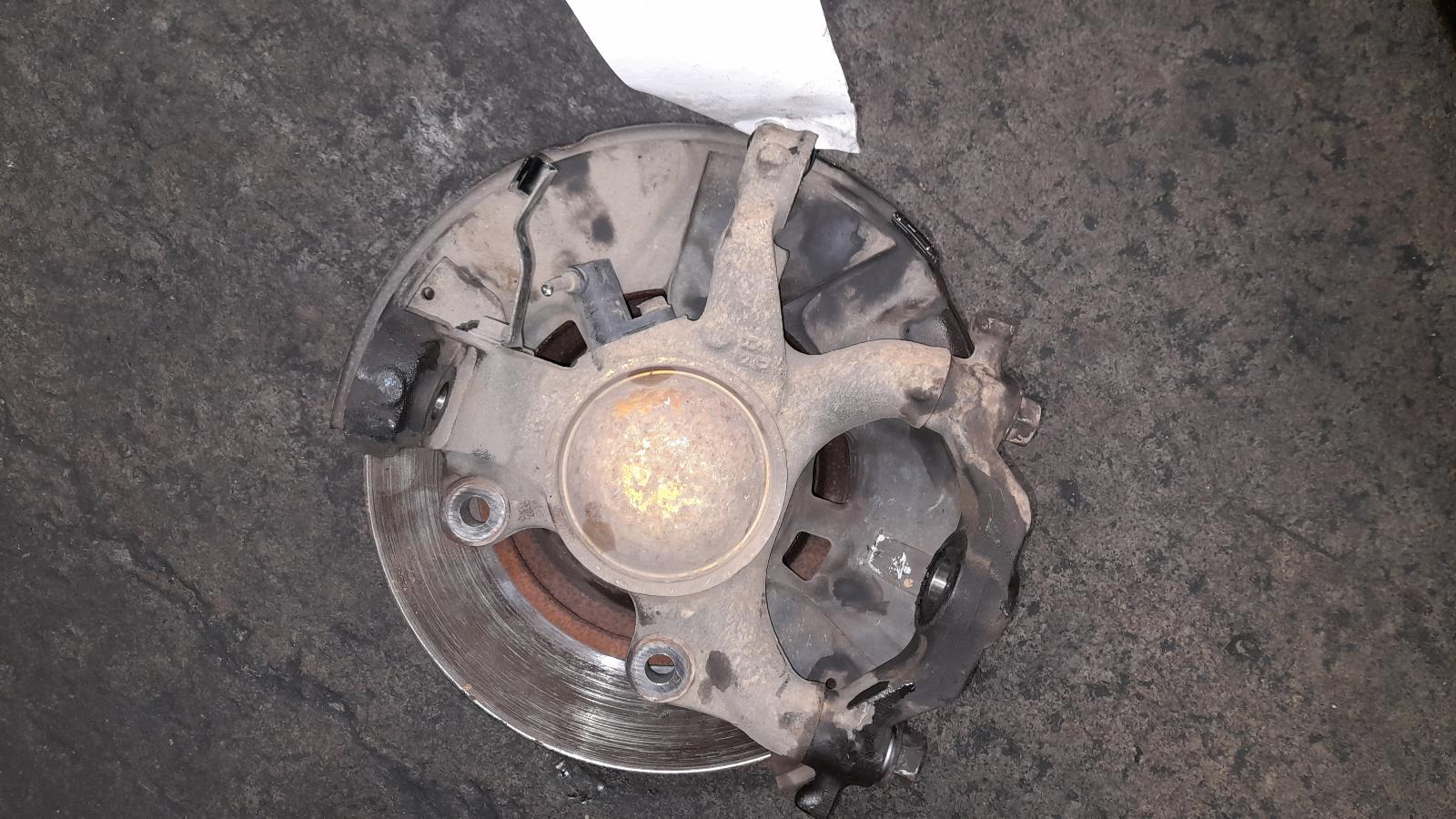 View Auto part Left Front Hub Assembly Toyota Hilux 2013
