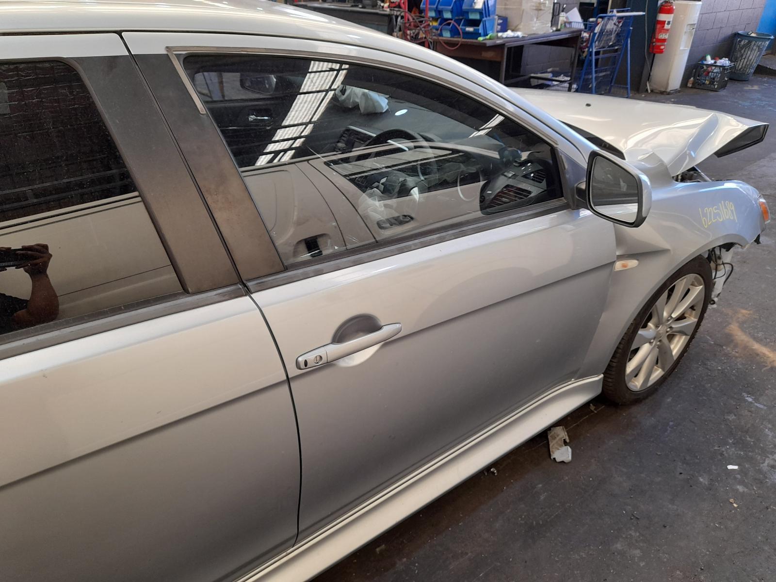 View Auto part Right Front Door Window Mitsubishi Lancer 2014