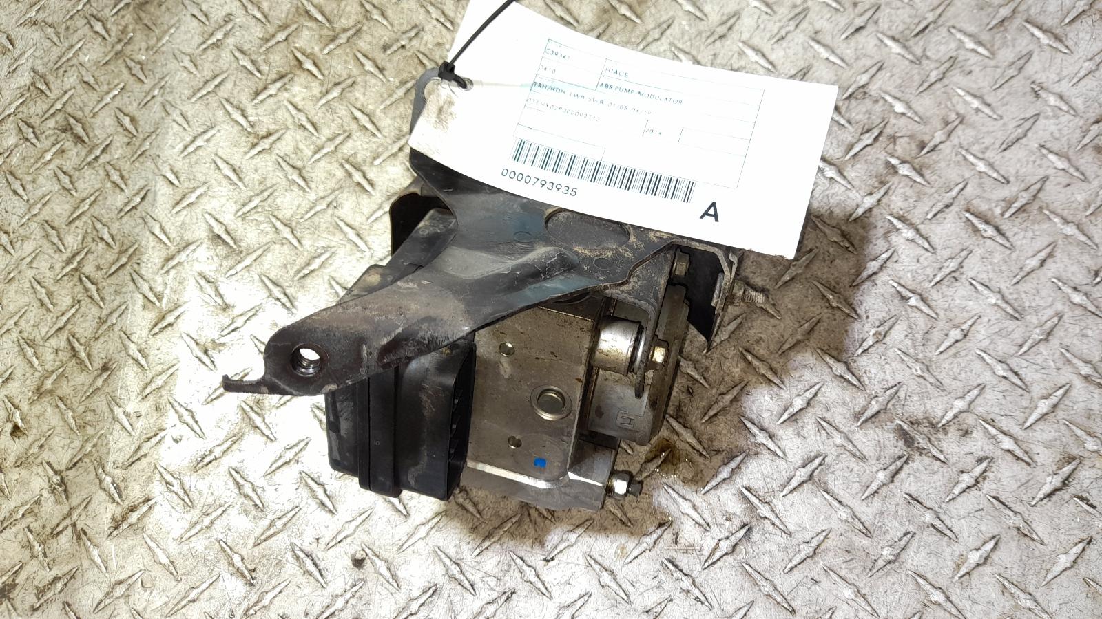 View Auto part Abs Pump/Modulator Toyota Hiace 2014