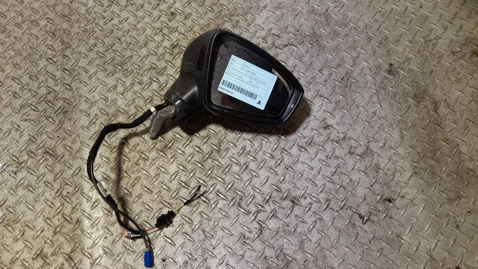 View Auto part Right Door Mirror Volkswagen Tiguan 2018