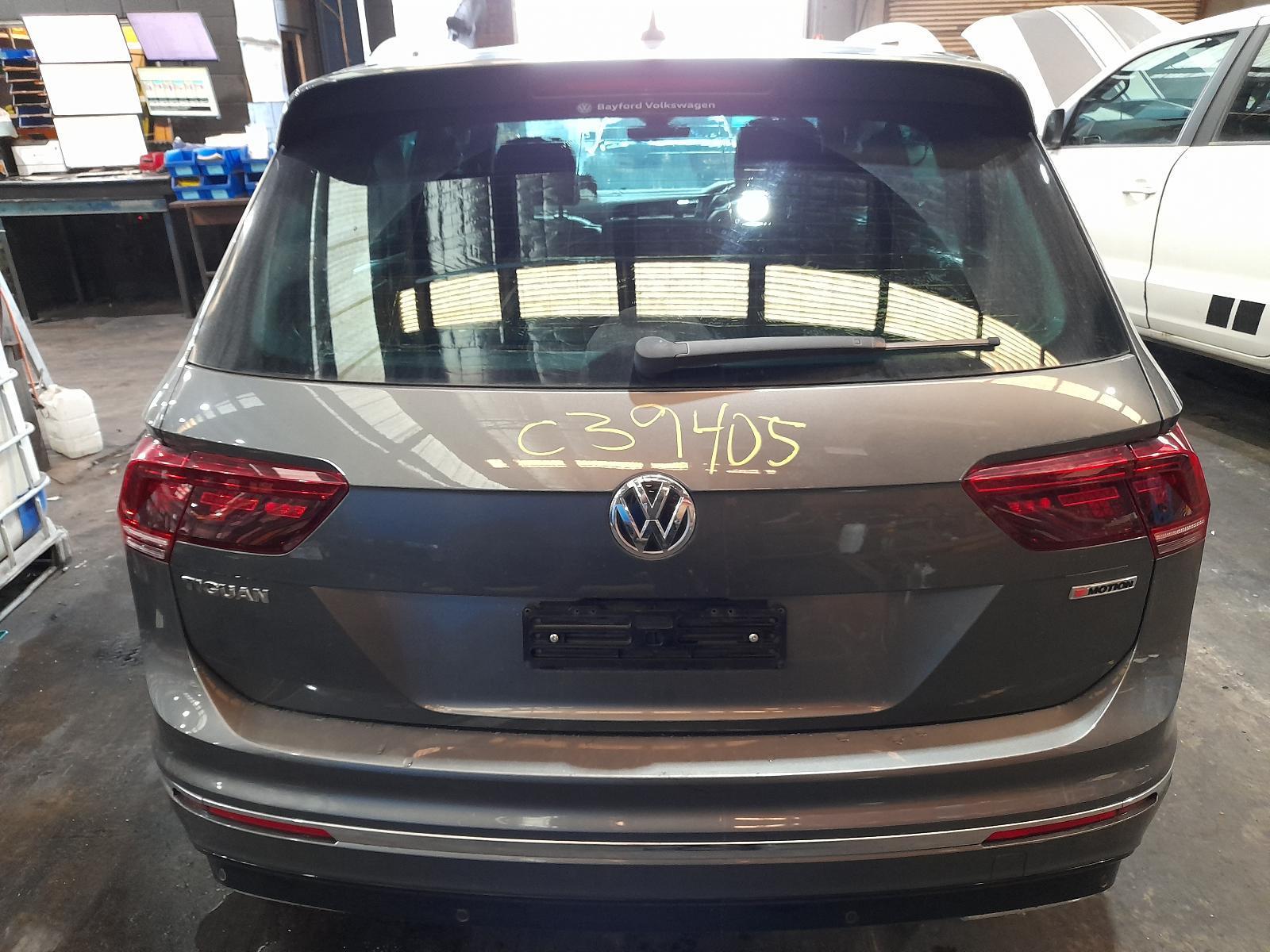 View Auto part Bootlid/Tailgate Volkswagen Tiguan 2018