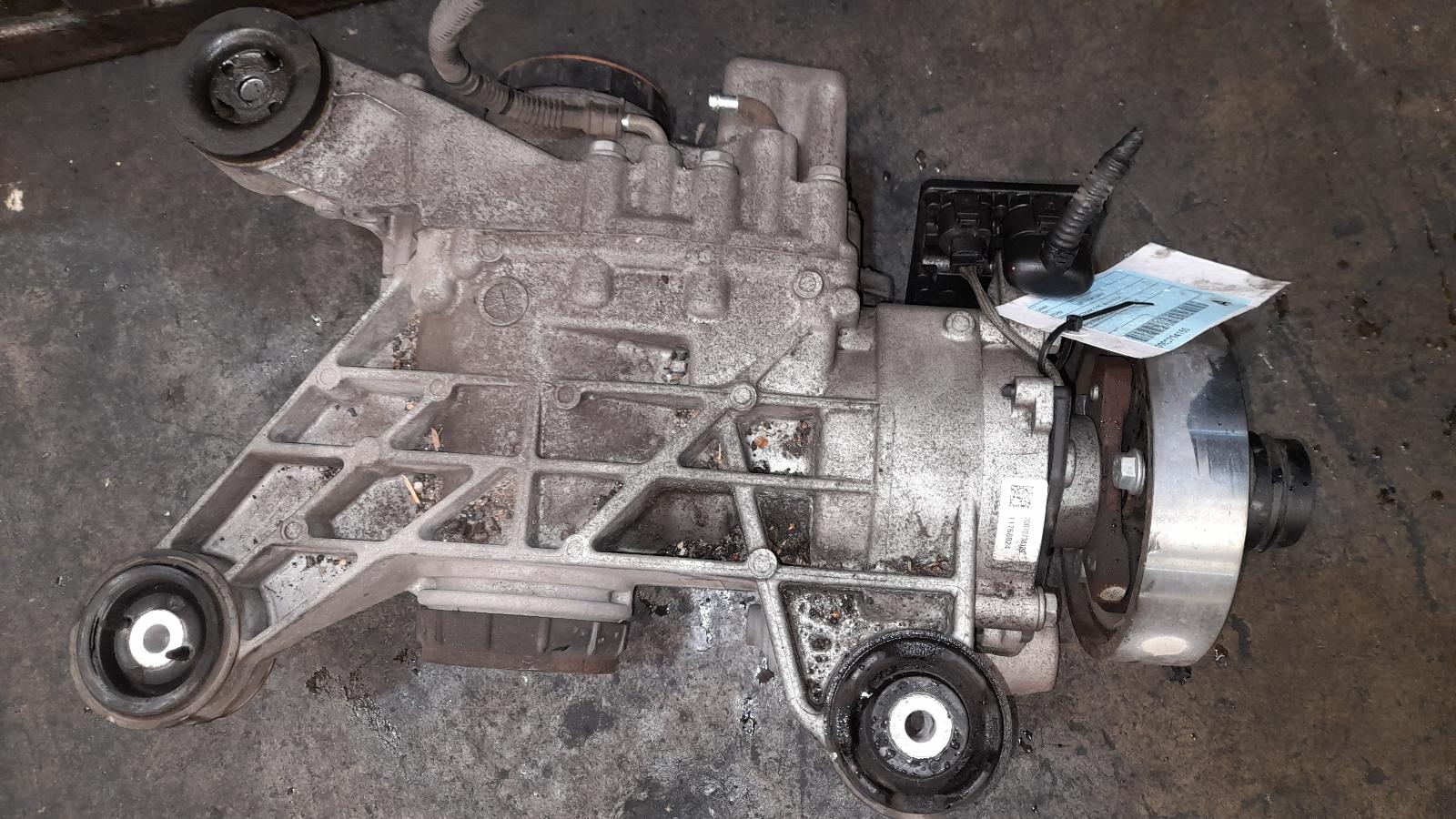 View Auto part Differential Centre Volkswagen Tiguan 2018