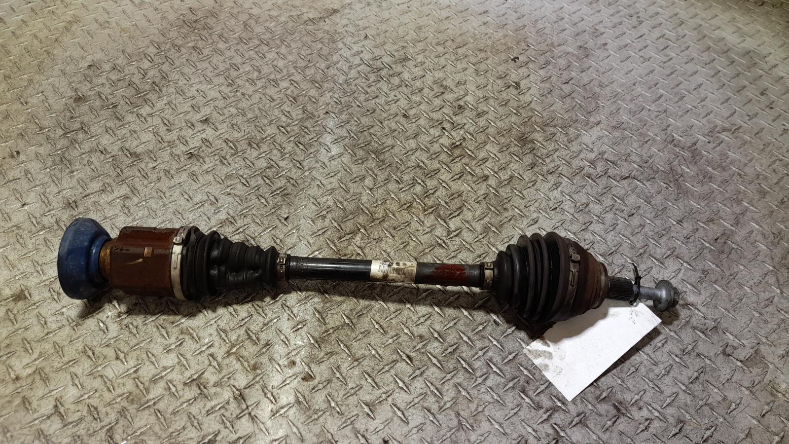 View Auto part Right Driveshaft Volkswagen Tiguan 2018