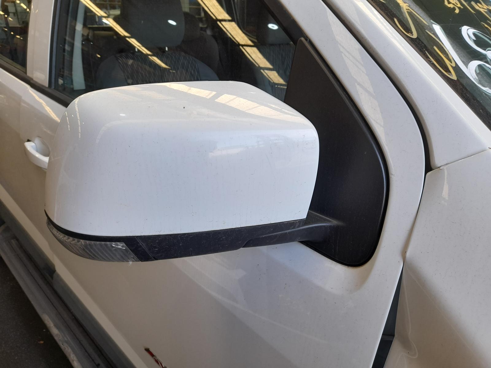 View Auto part Right Door Mirror Holden Colorado 2015