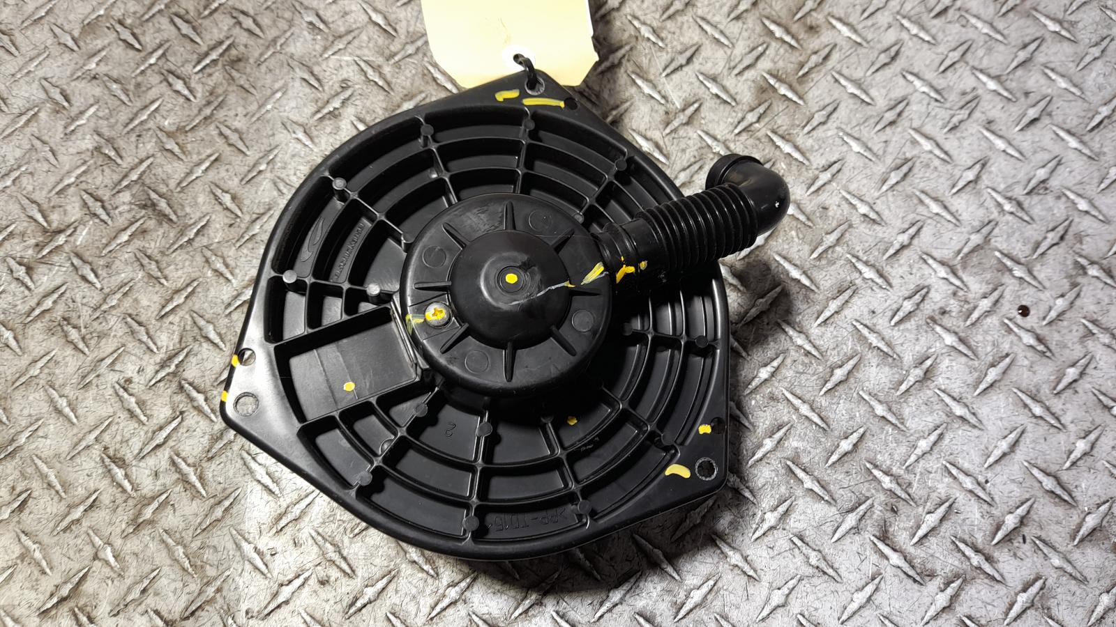 View Auto part Heater Fan Motor Holden Colorado 2015