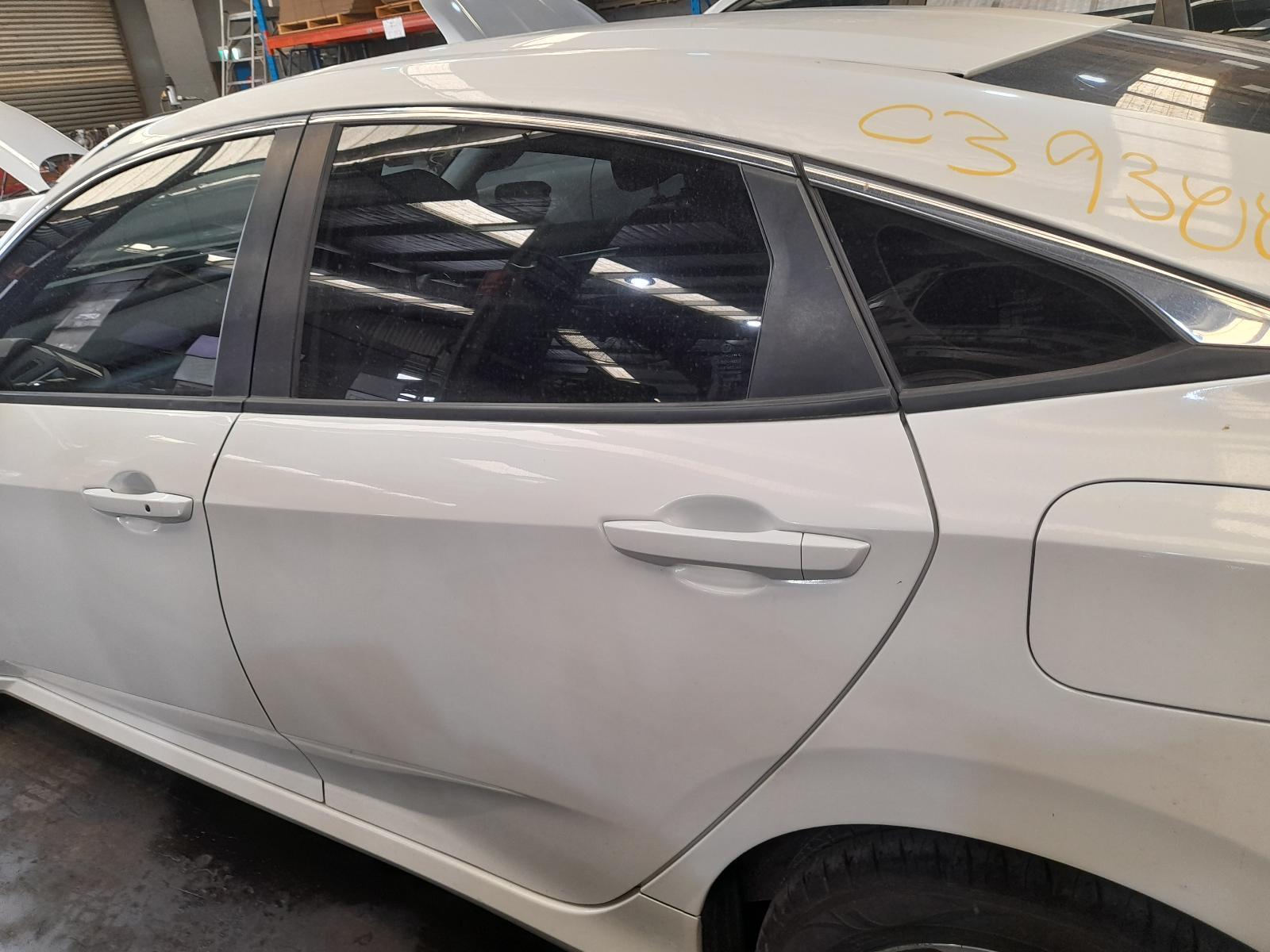 View Auto part Left Rear Wnd Reg/Motor Honda Civic 2017