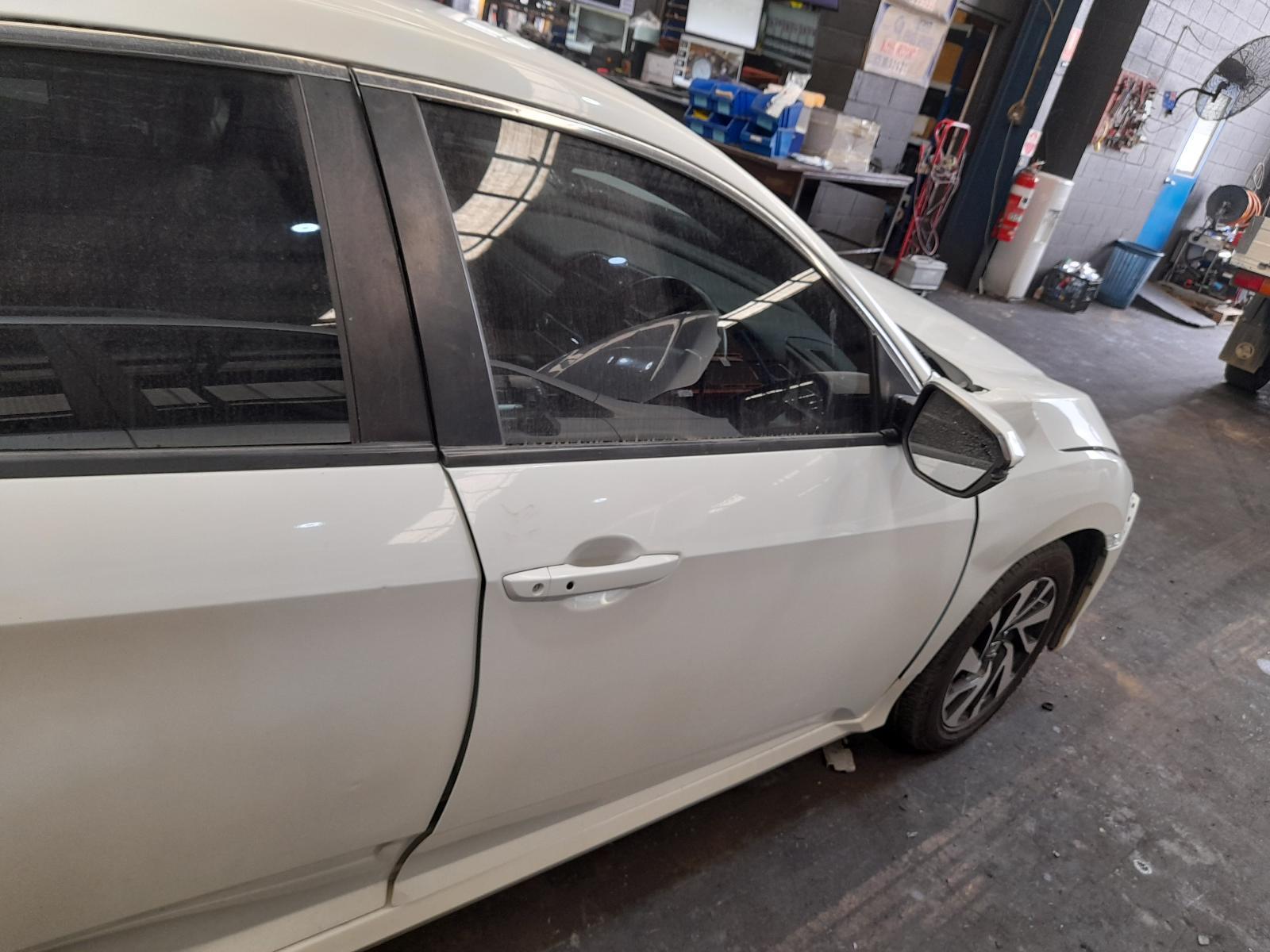 View Auto part Right Front Door Window Honda Civic 2017