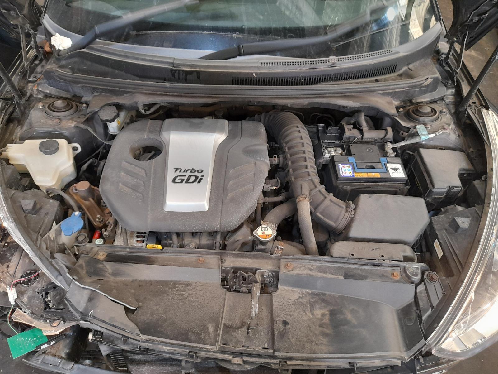 View Auto part Engine Hyundai Veloster 2015