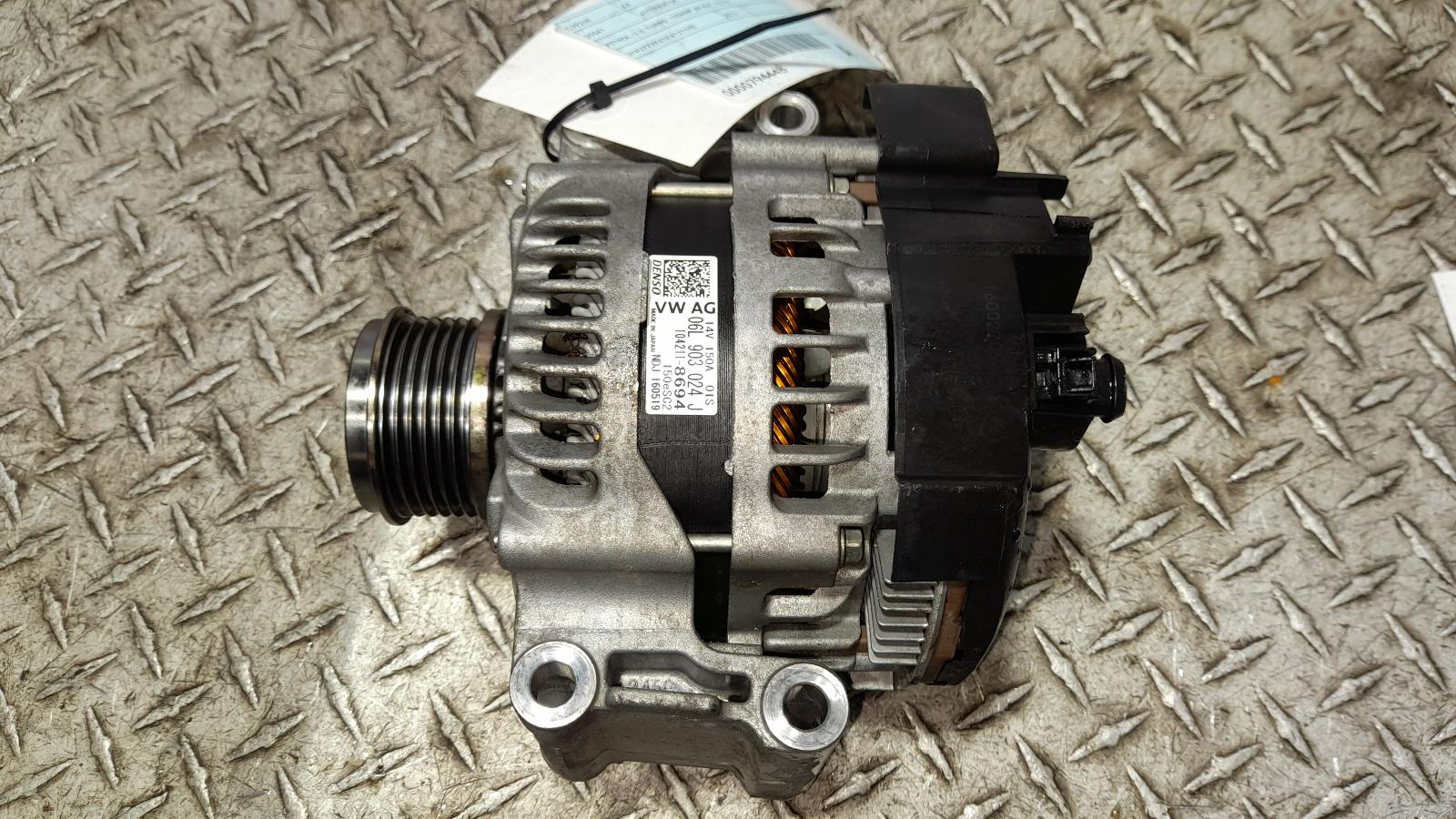 View Auto part Alternator Audi A4 2019