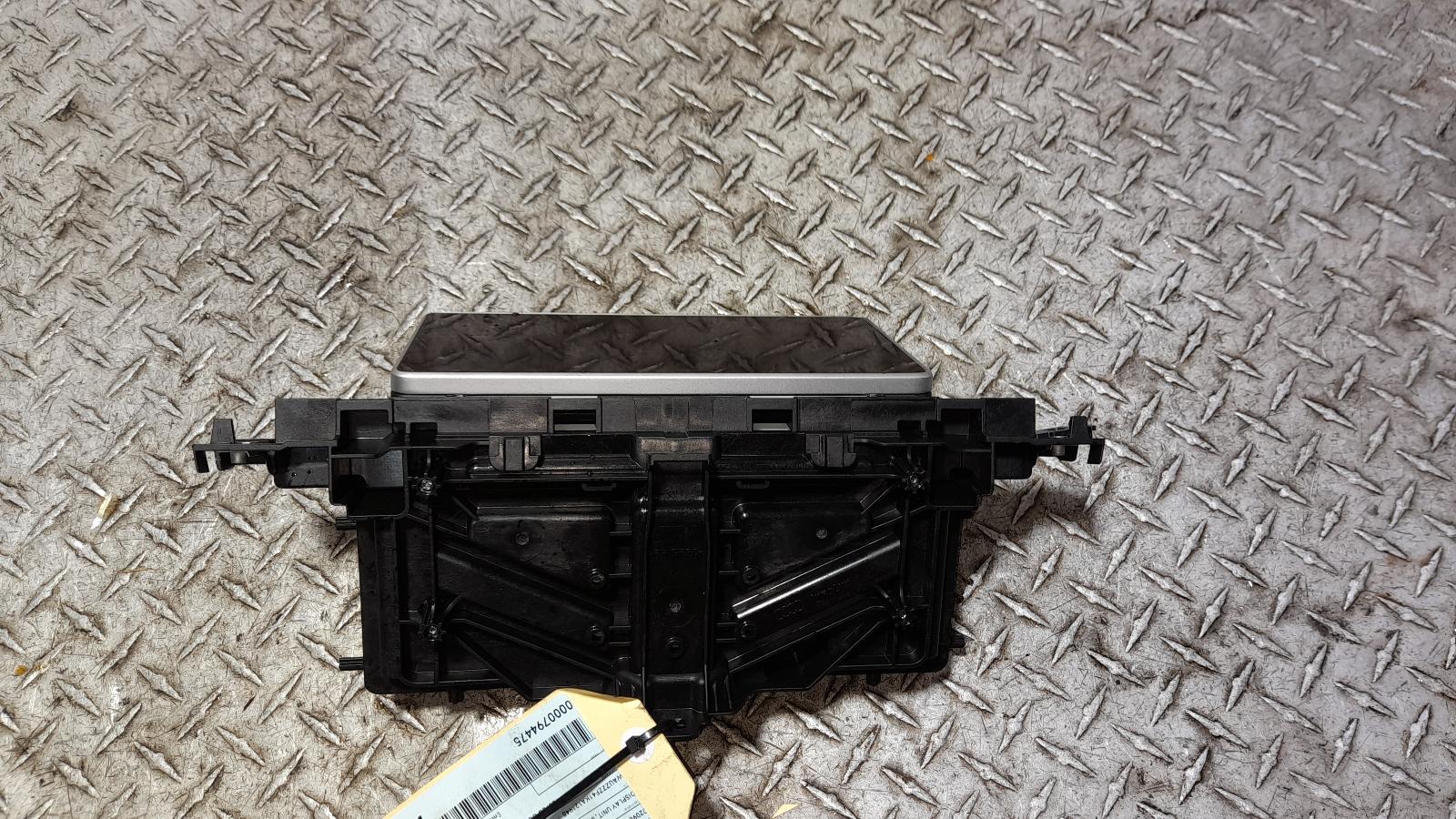 View Auto part Radio/Cd/Dvd/Sat/Tv Audi A4 2019