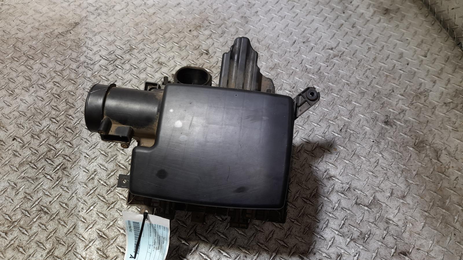 View Auto part Air Cleaner/Box Nissan Navara 2018