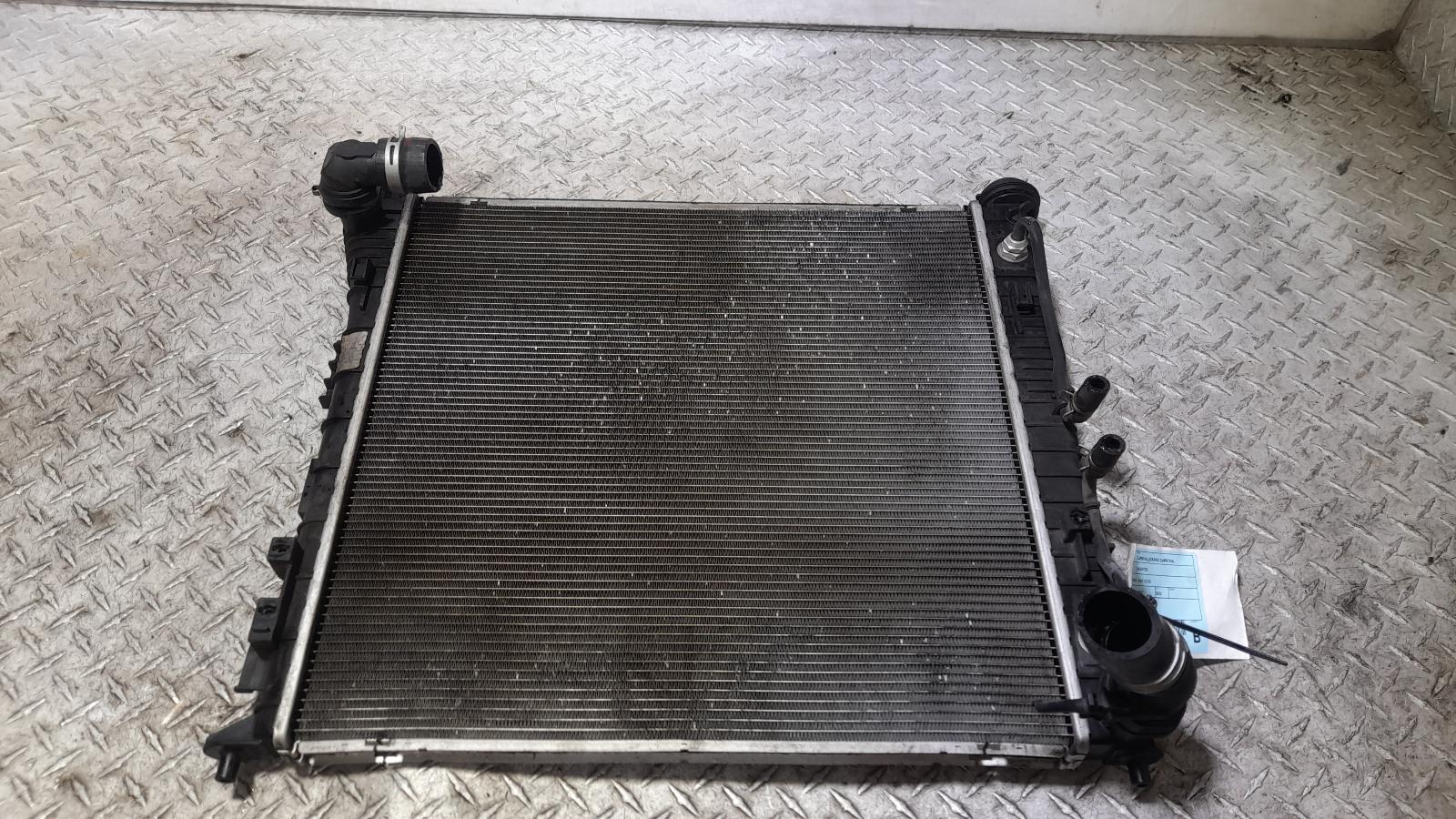View Auto part Radiator Kia Carnival/grand Carnival 2020