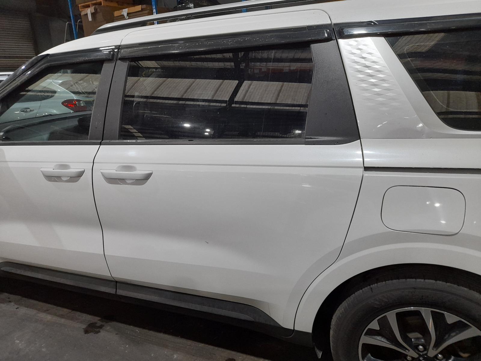 View Auto part Left Rear Door Window Kia Carnival/grand Carnival 2020