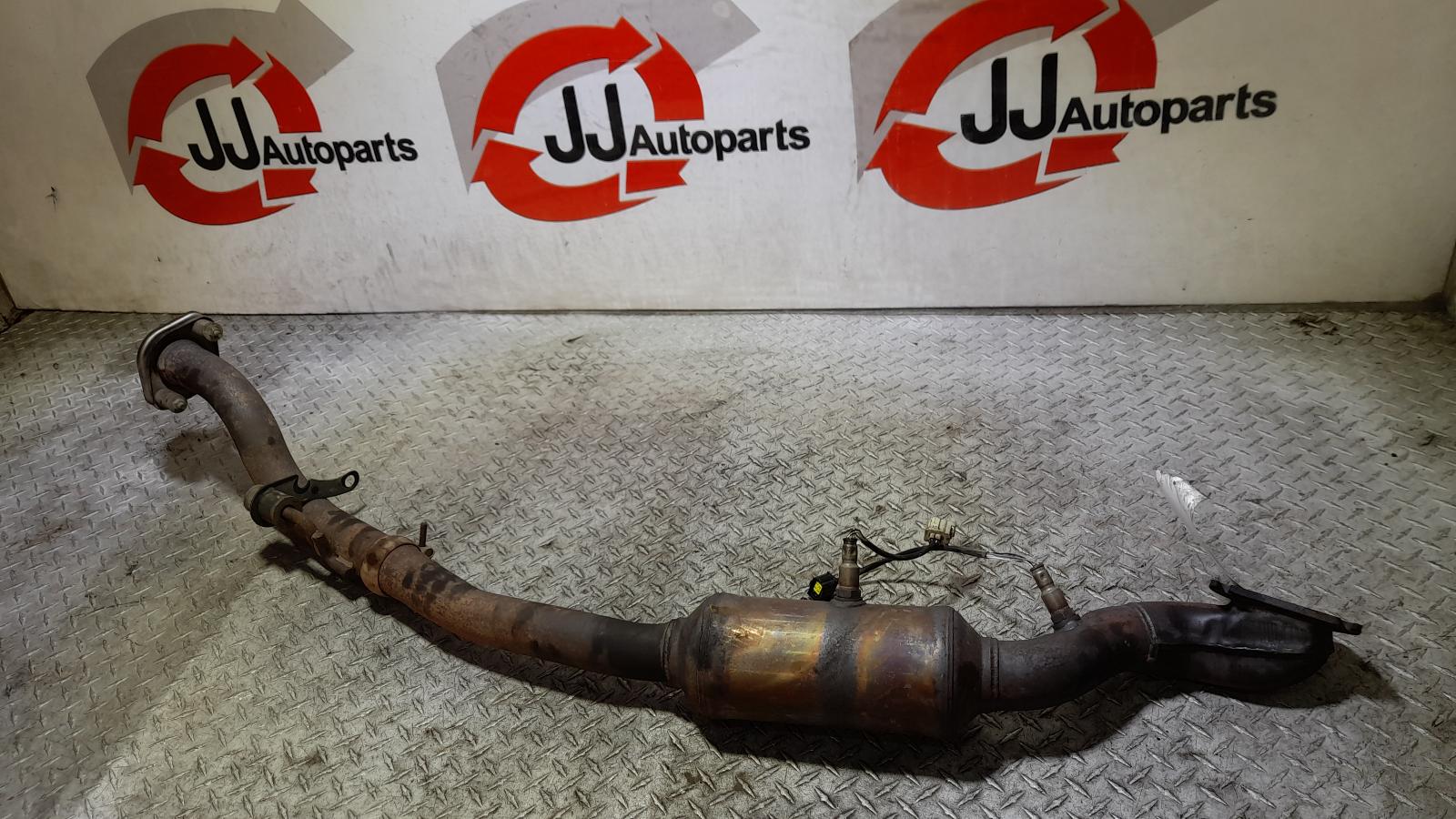 View Auto part Catalytic Converter Jeep Grandcherokee 2011