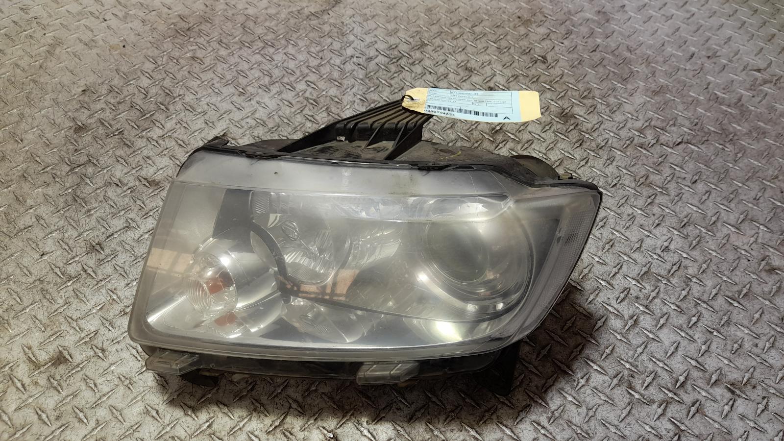 View Auto part Left Headlamp Jeep Grandcherokee 2011